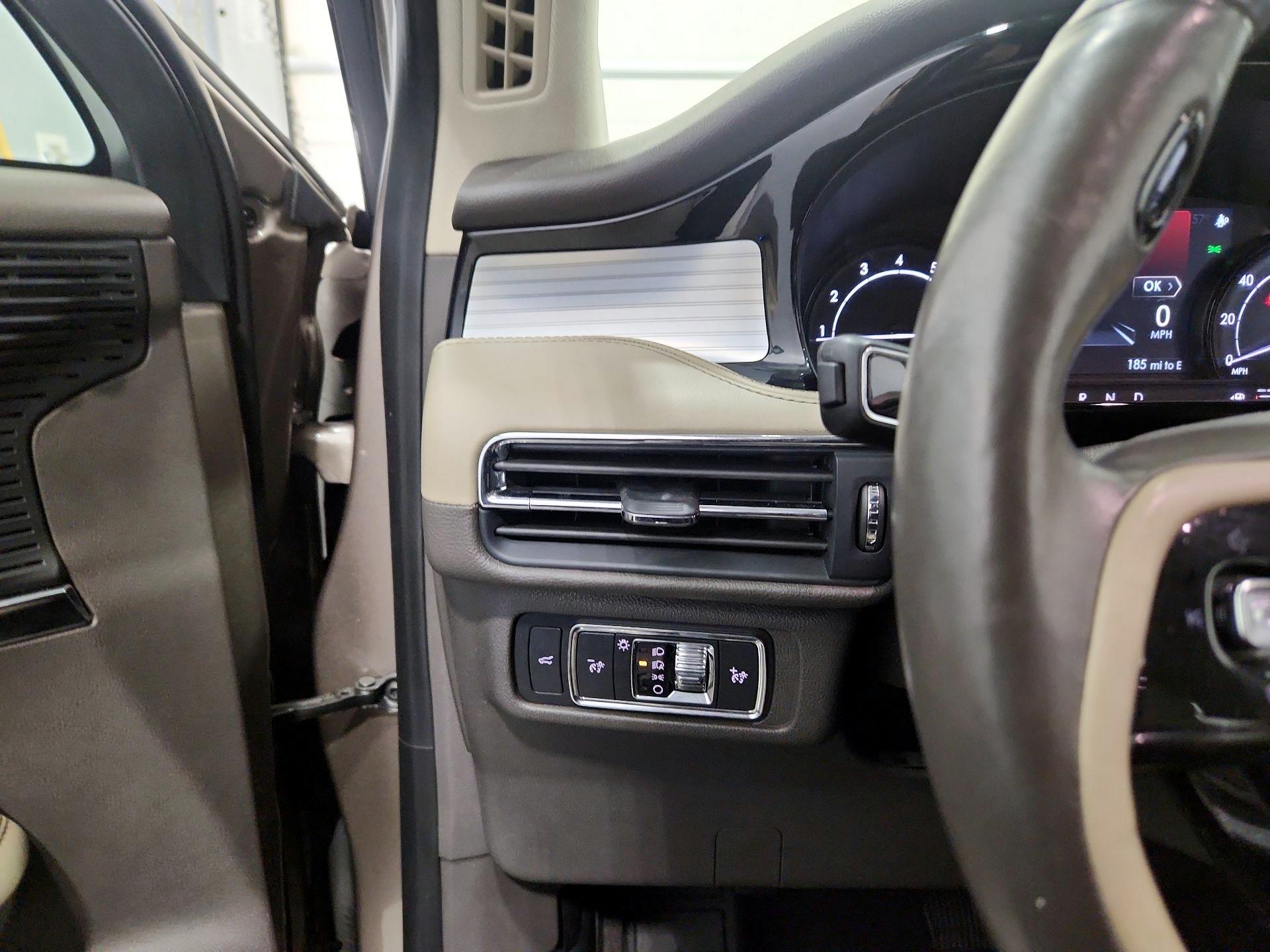 Thumbnail: 2020 Lincoln Corsair - 13