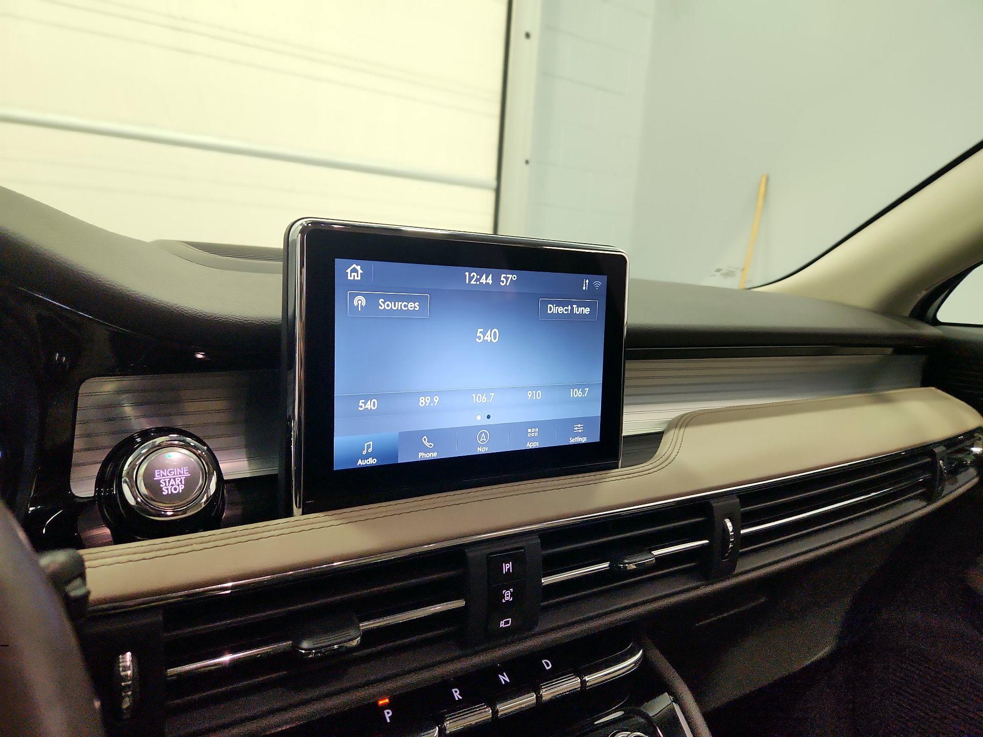 Thumbnail: 2020 Lincoln Corsair - 16