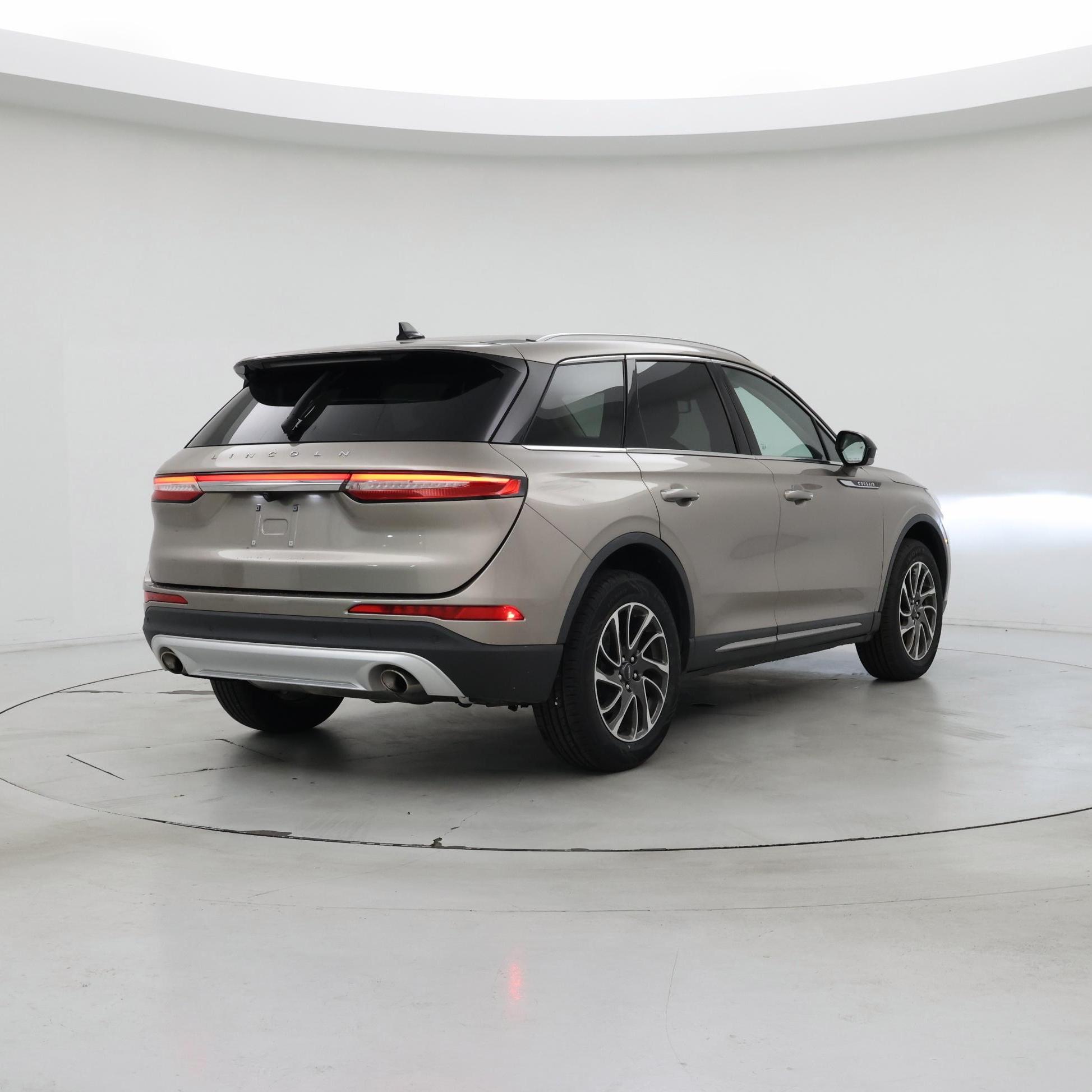 Thumbnail: 2020 Lincoln Corsair - 8