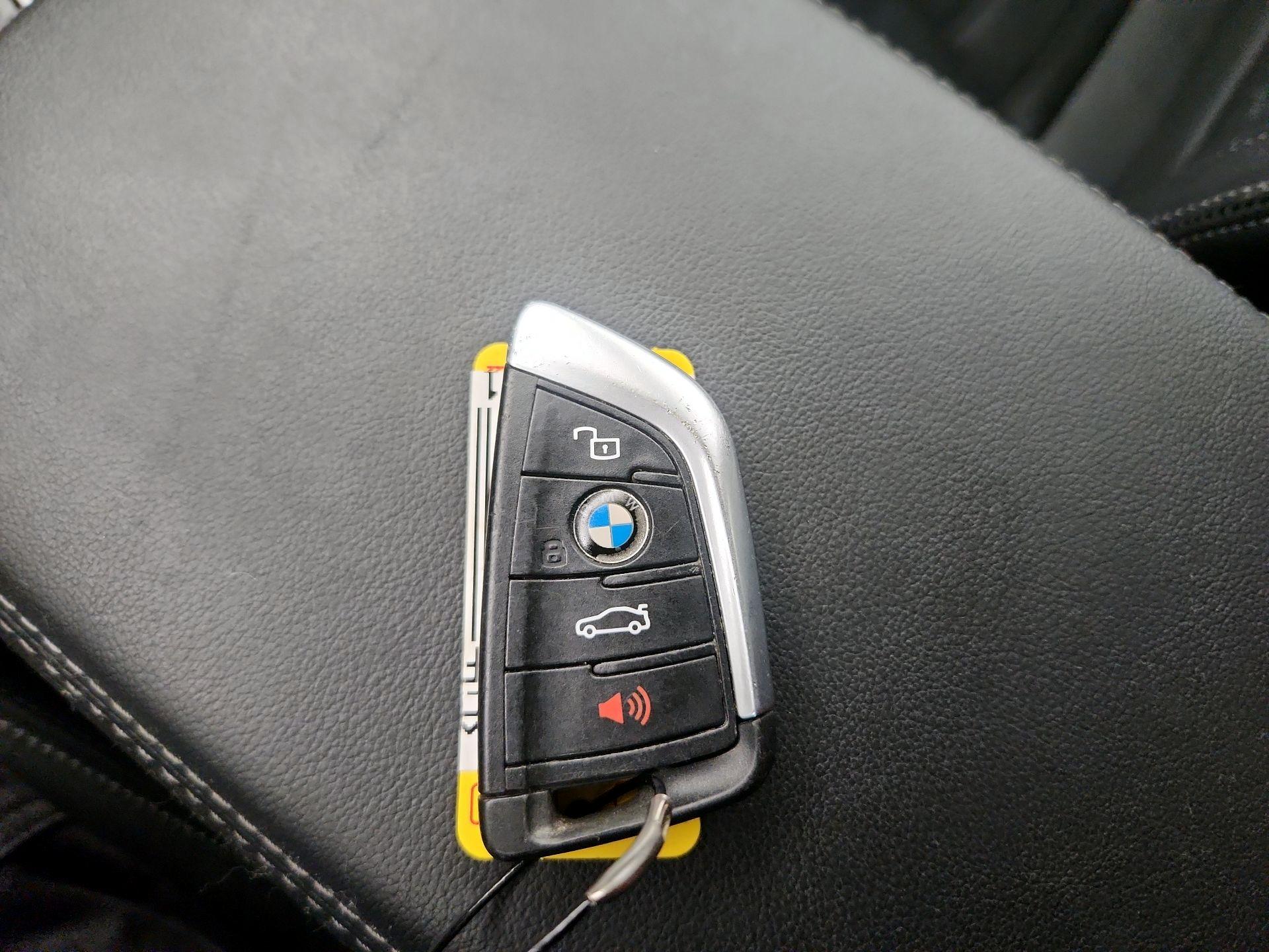 Thumbnail: 2021 BMW X3 - 20