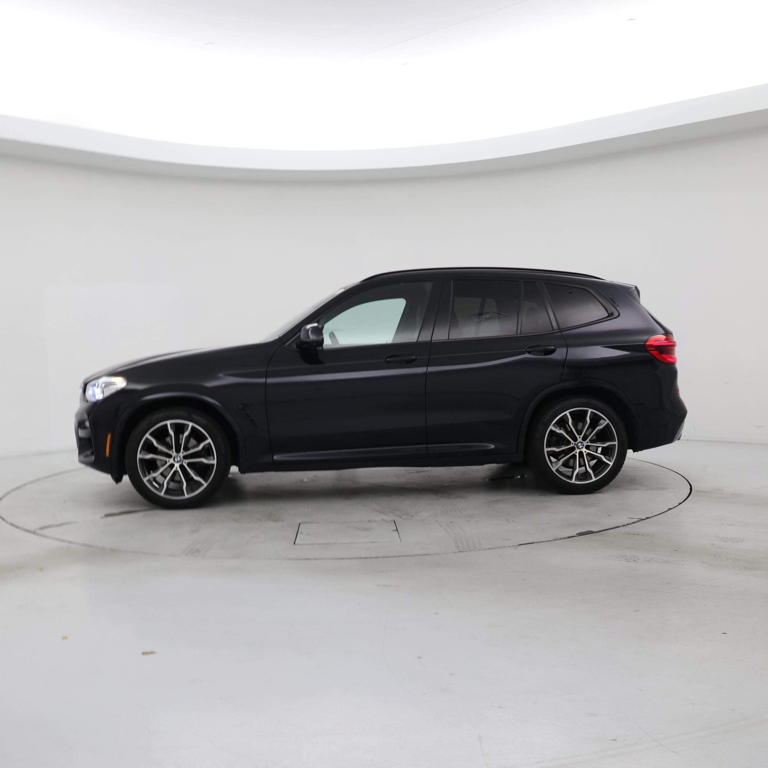 Thumbnail: 2021 BMW X3 - 3