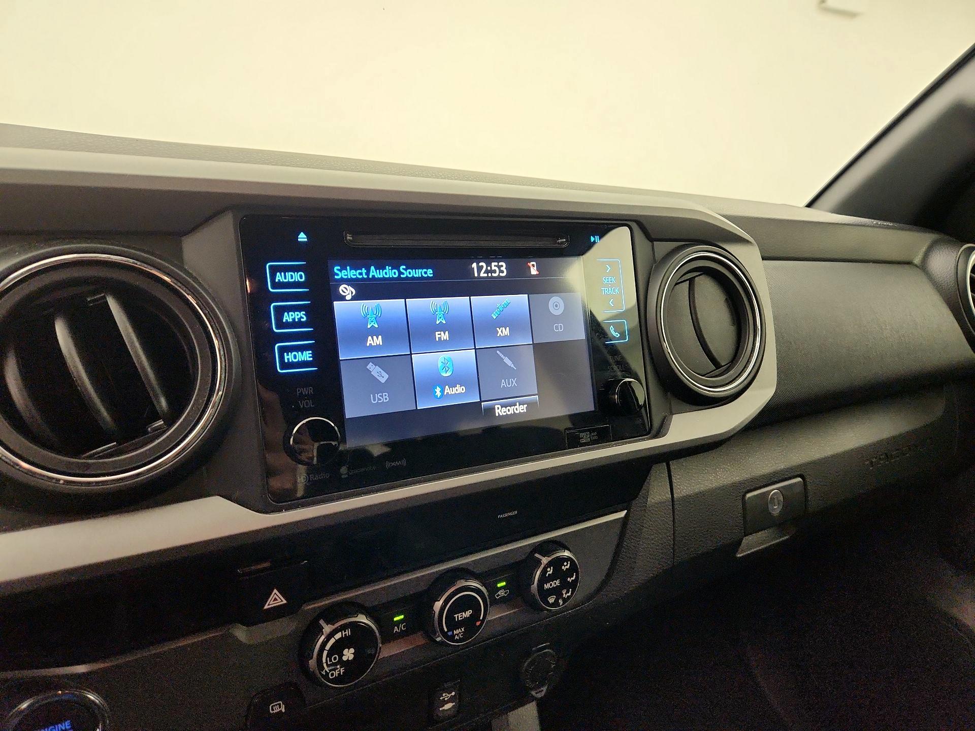 Thumbnail: 2017 Toyota Tacoma - 16