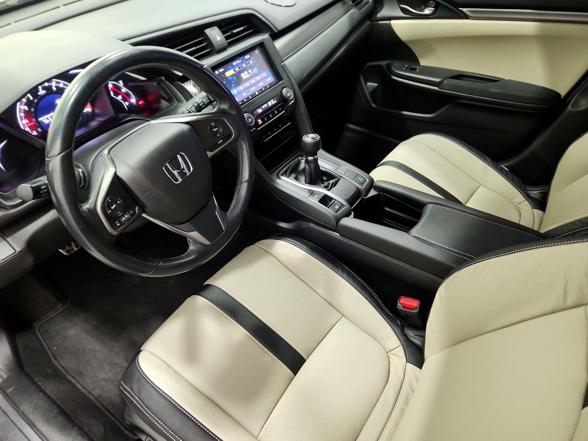 Thumbnail: 2018 Honda Civic - 11
