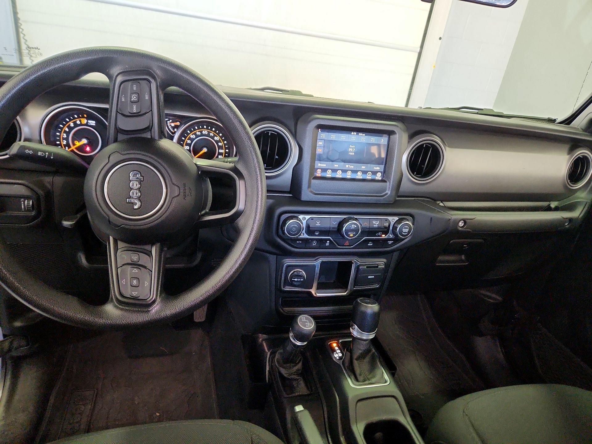 Thumbnail: 2023 Jeep Gladiator - 9