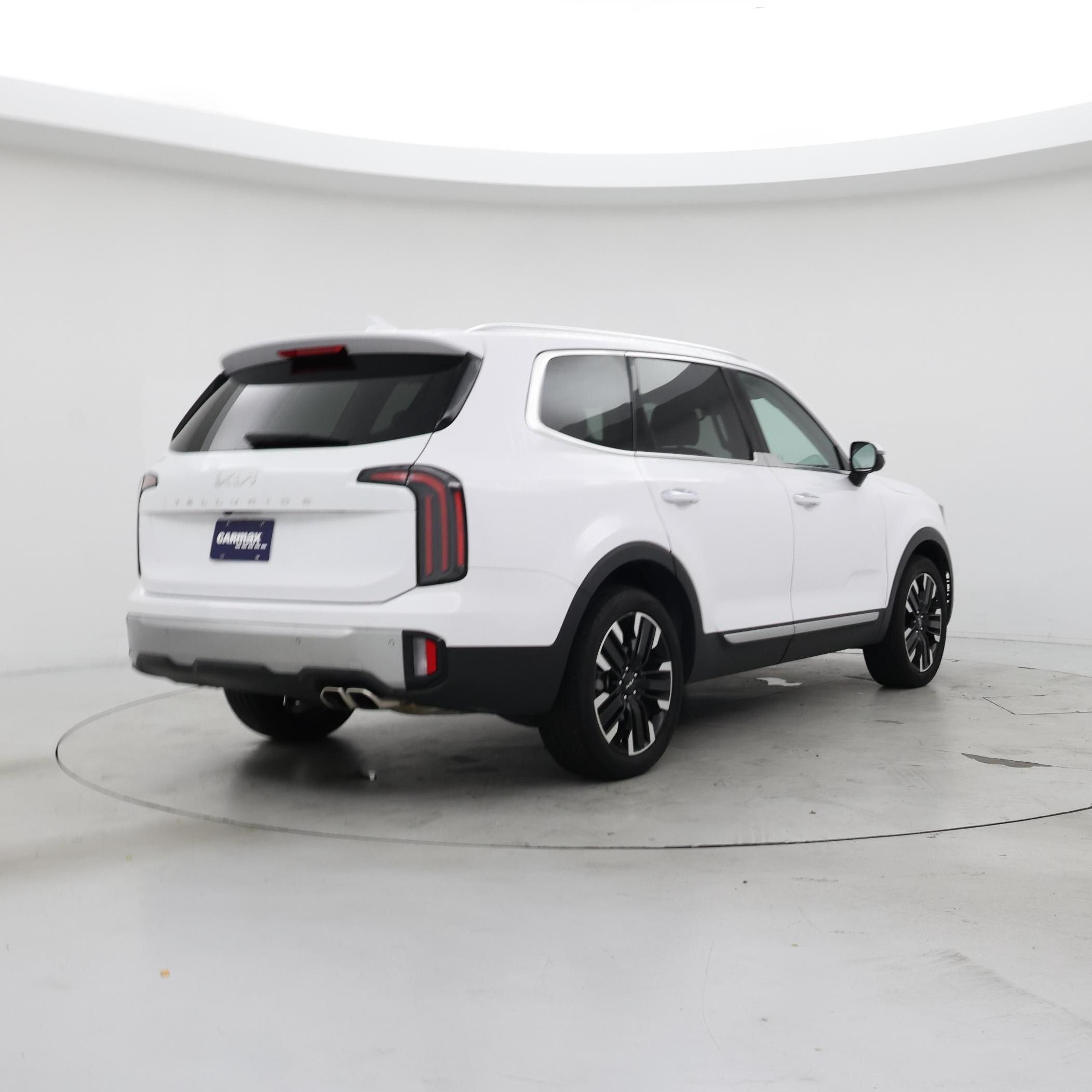 Thumbnail: 2023 Kia Telluride - 8