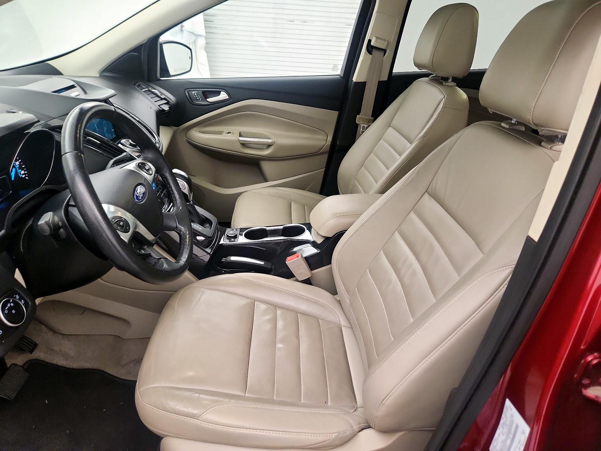 Thumbnail: 2016 Ford Escape - 11