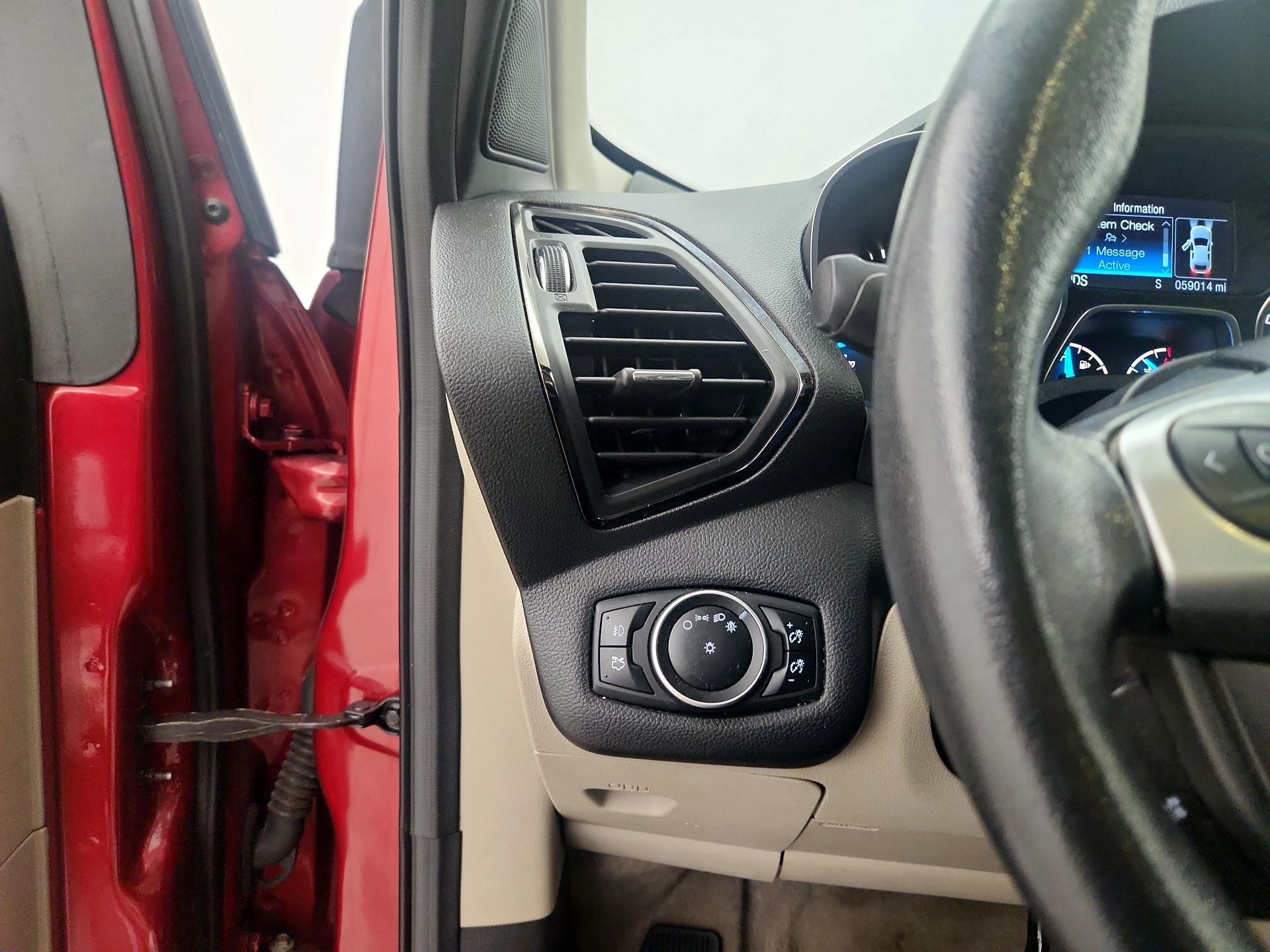 Thumbnail: 2016 Ford Escape - 13