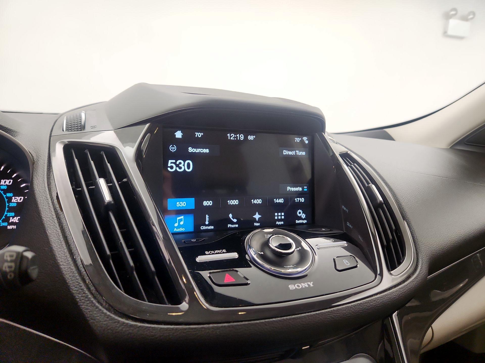 Thumbnail: 2016 Ford Escape - 16