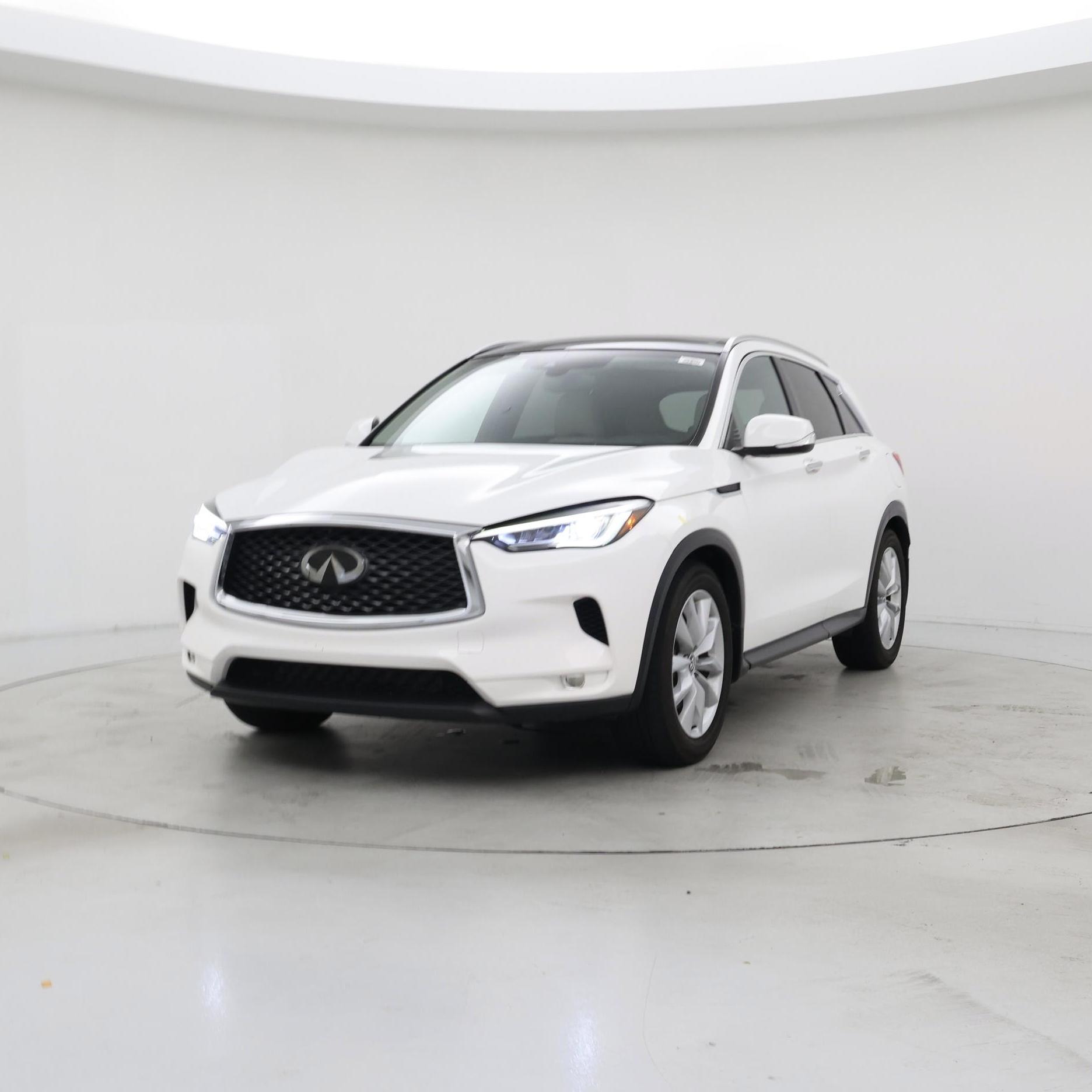 Thumbnail: 2019 INFINITI QX50 - 4