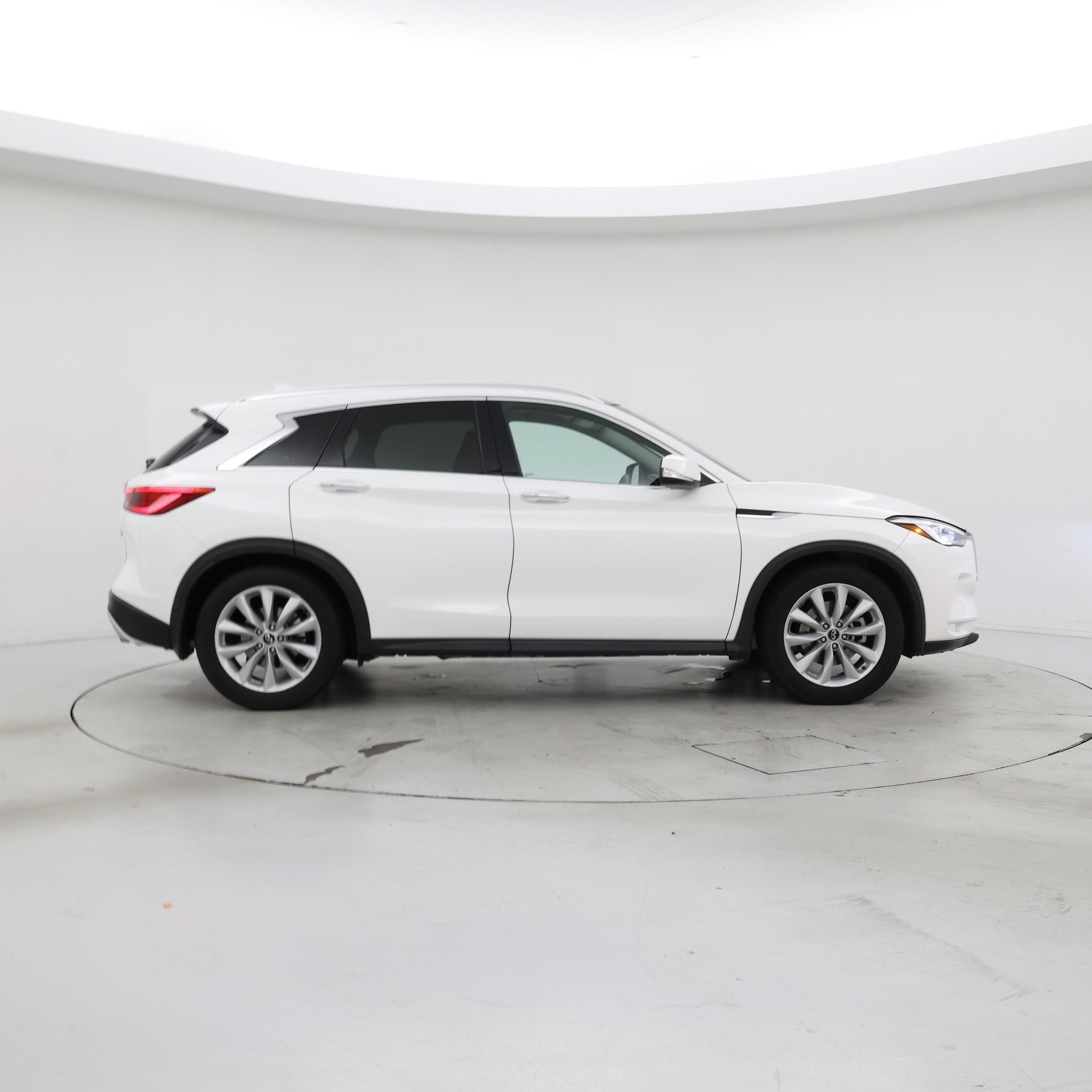 Thumbnail: 2019 INFINITI QX50 - 7
