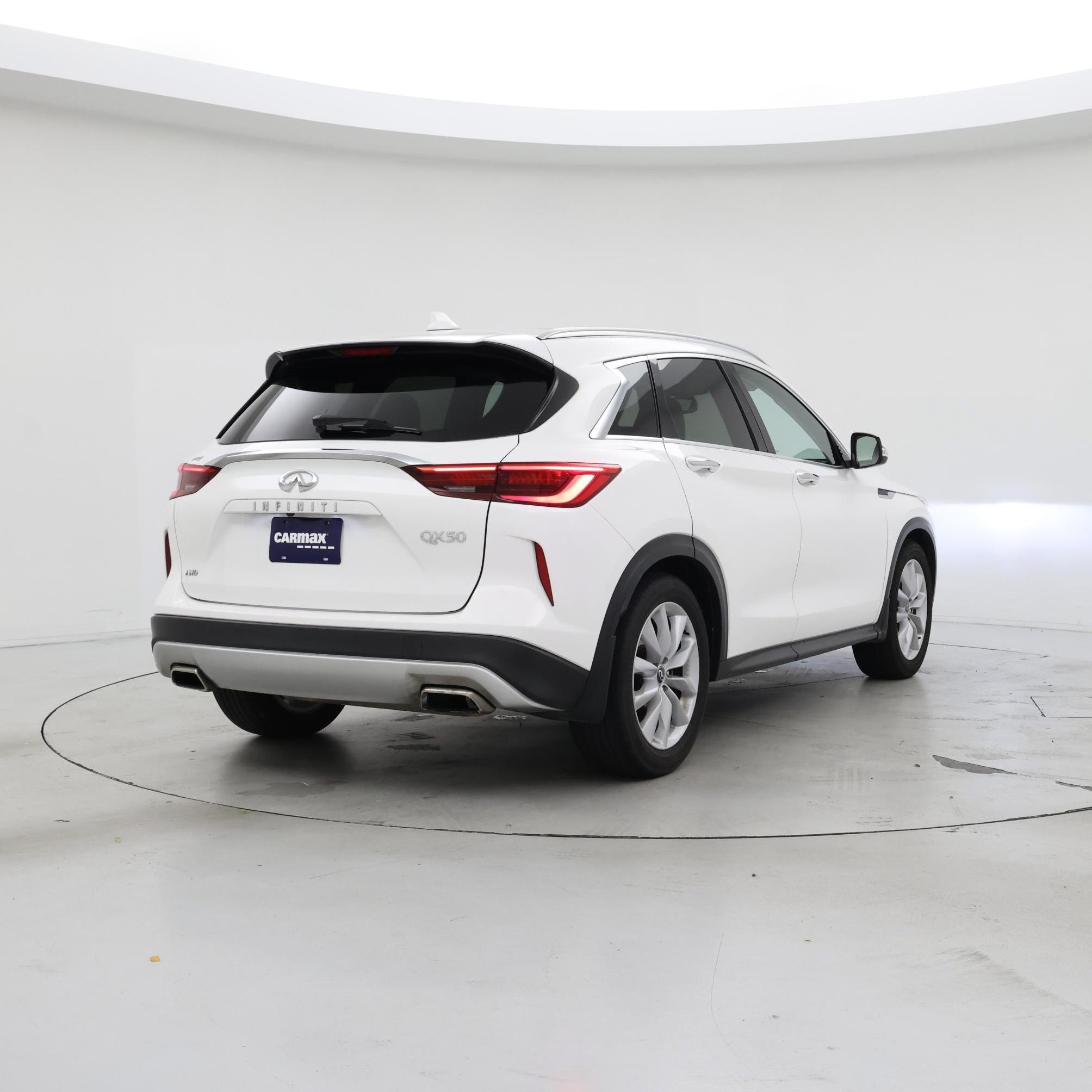 Thumbnail: 2019 INFINITI QX50 - 8