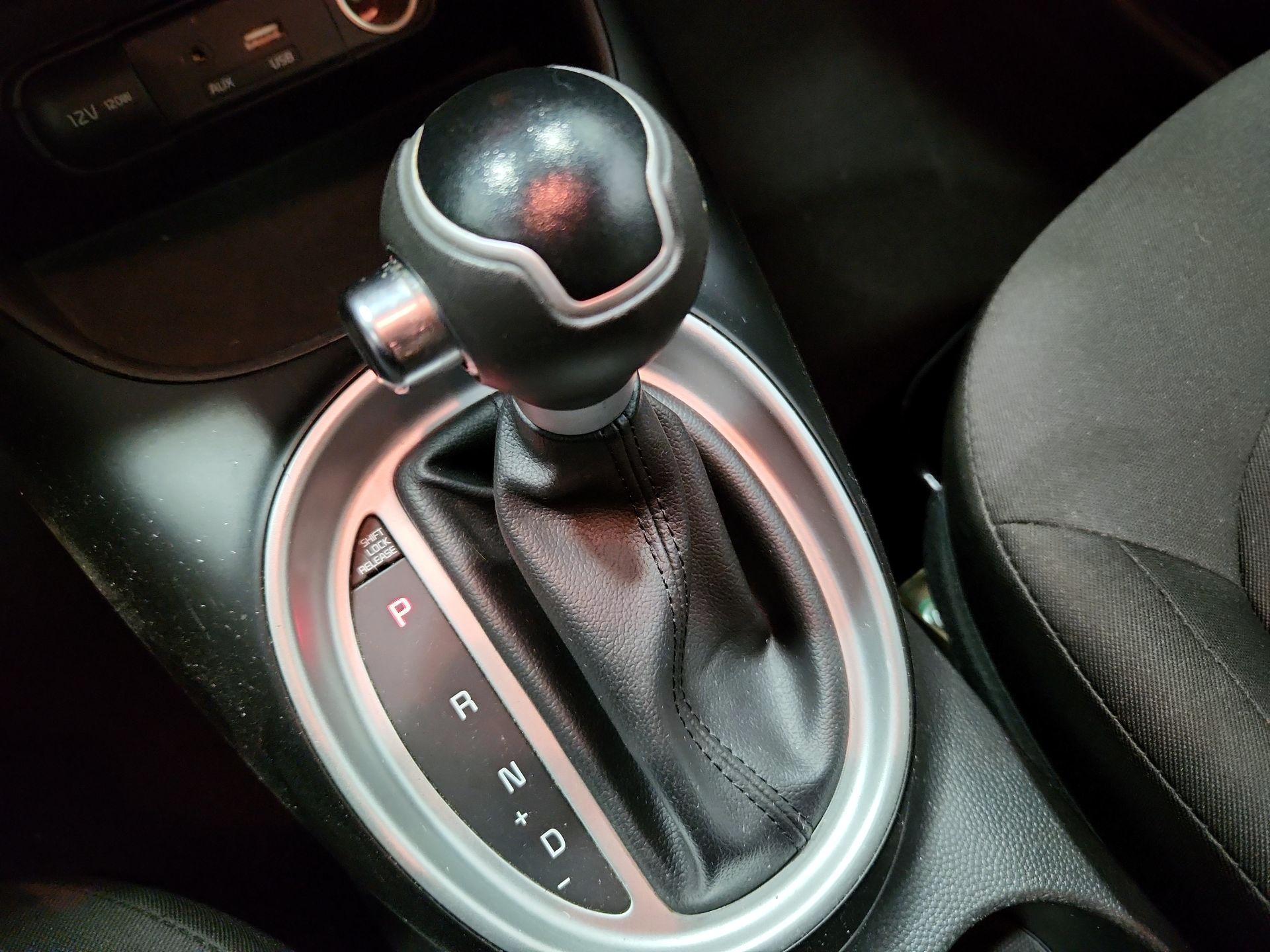 Thumbnail: 2017 Kia Soul - 16