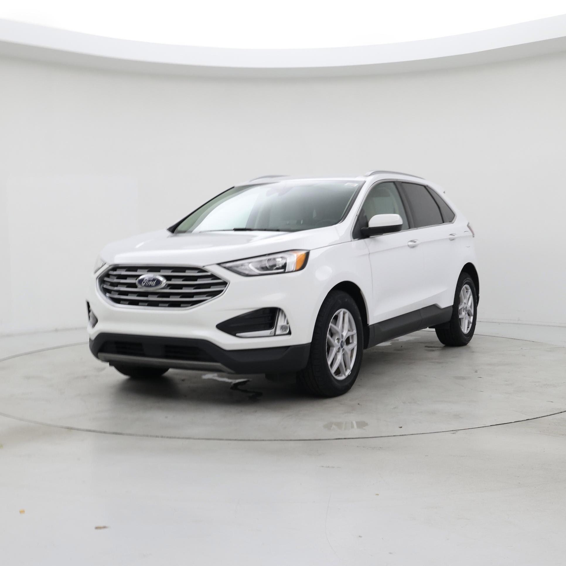 Thumbnail: 2021 Ford Edge - 4