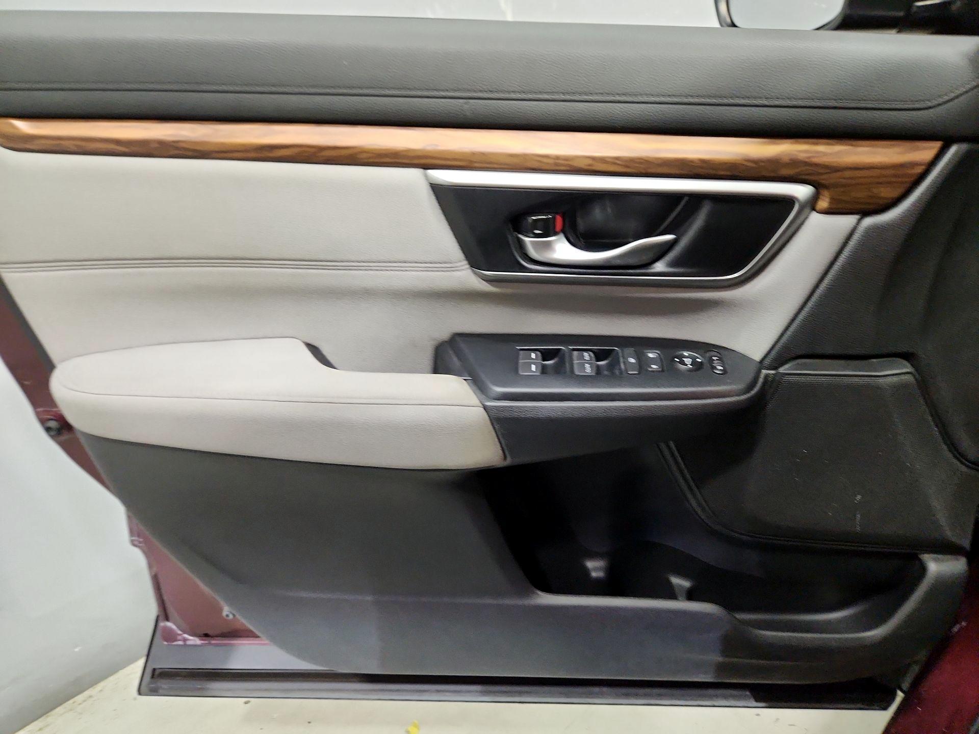 Thumbnail: 2019 Honda CR-V - 12