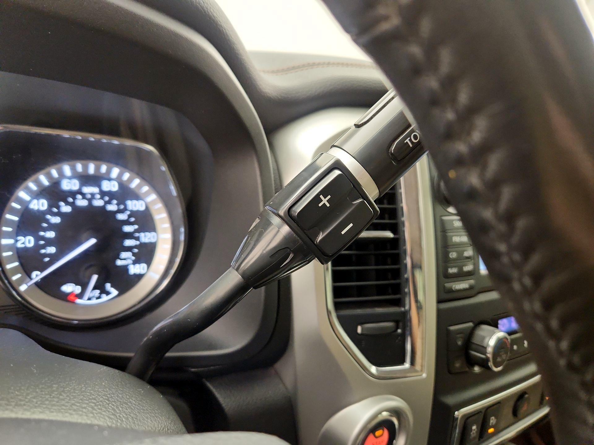 Thumbnail: 2017 Nissan Titan - 18