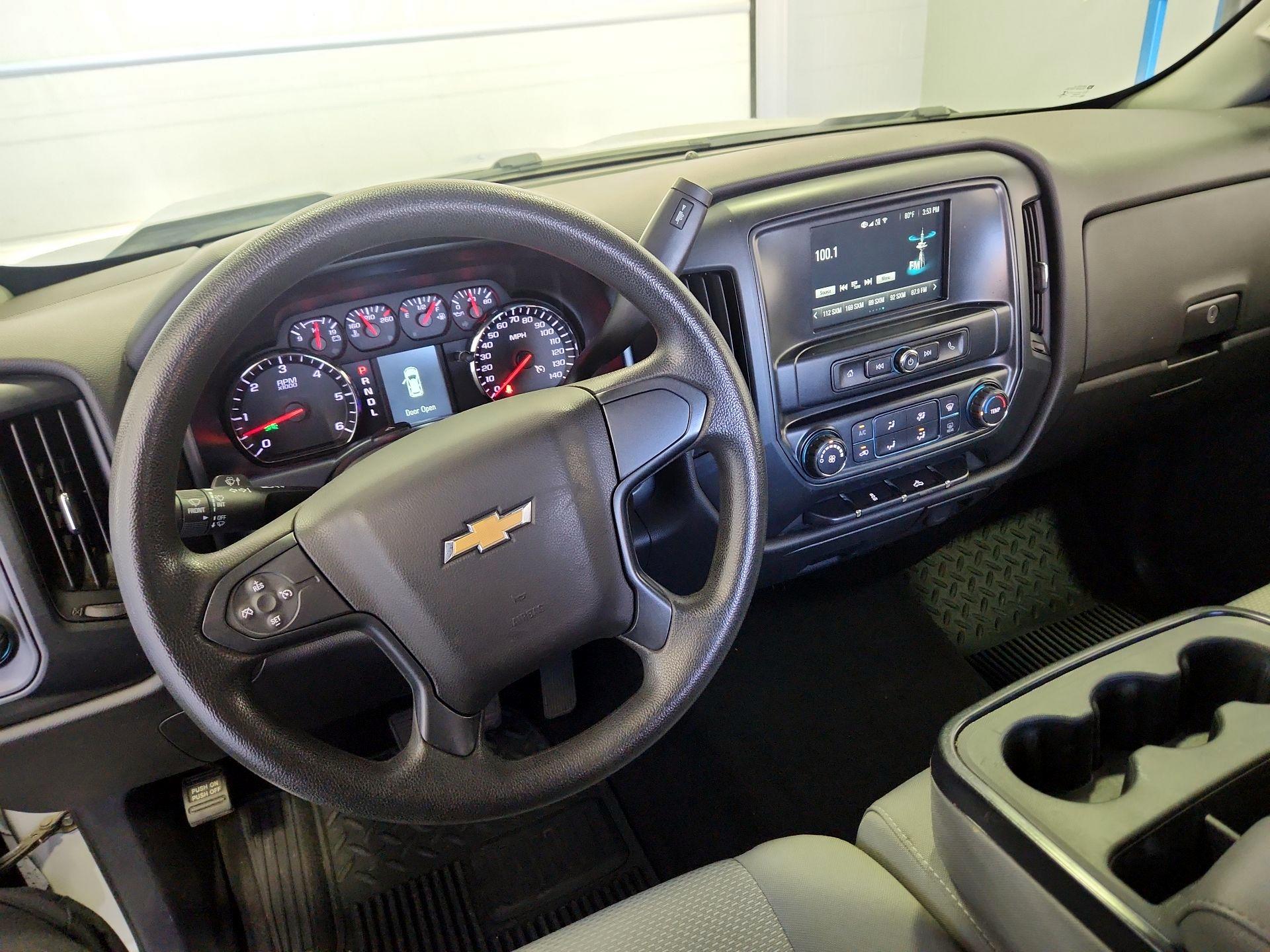 Thumbnail: 2018 Chevrolet Silverado 1500 - 9