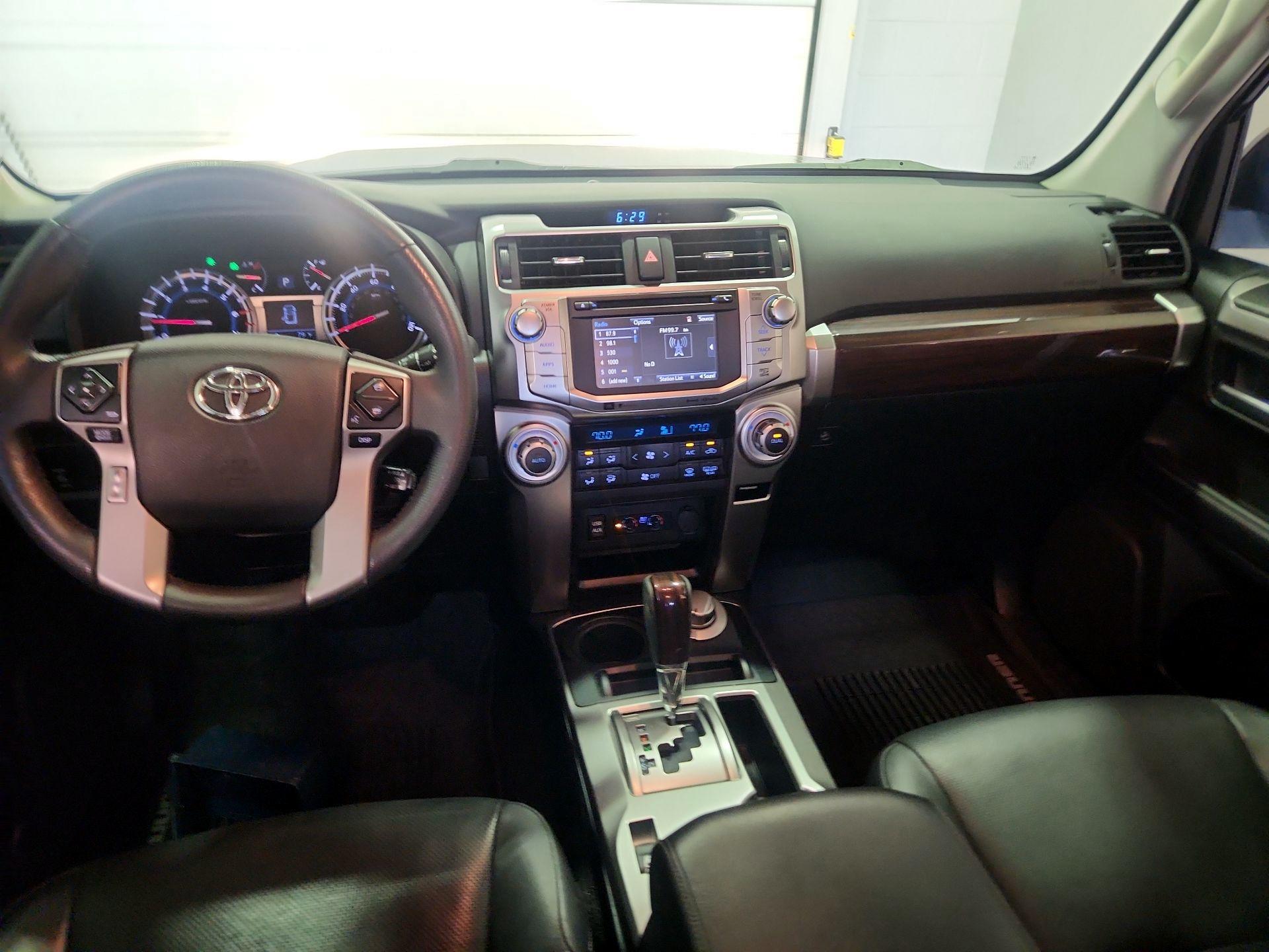 Thumbnail: 2019 Toyota 4Runner - 9