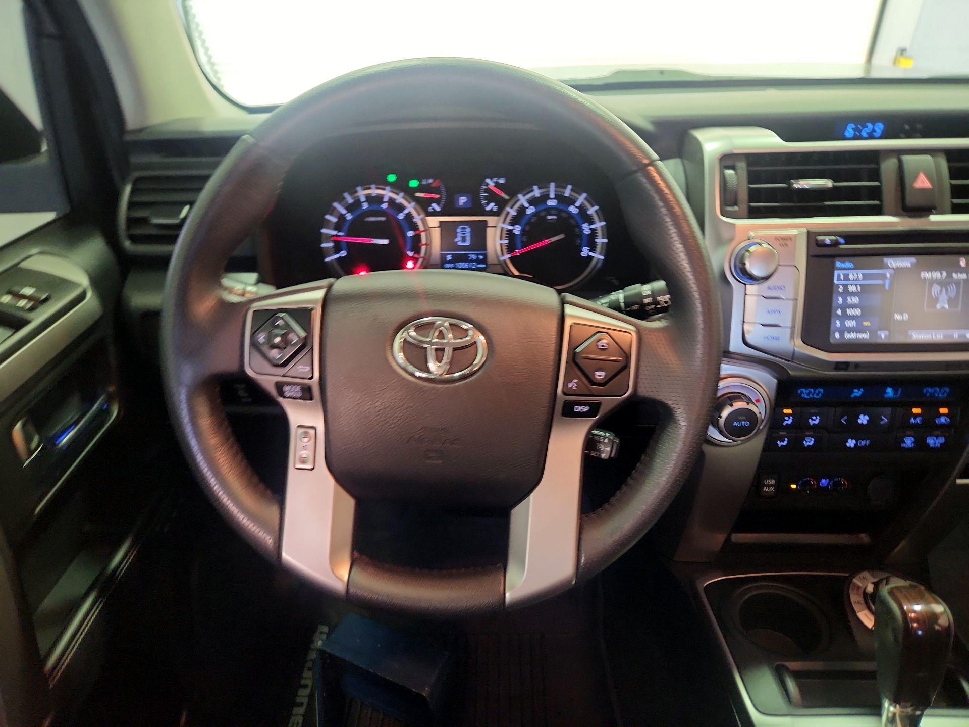 Thumbnail: 2019 Toyota 4Runner - 10