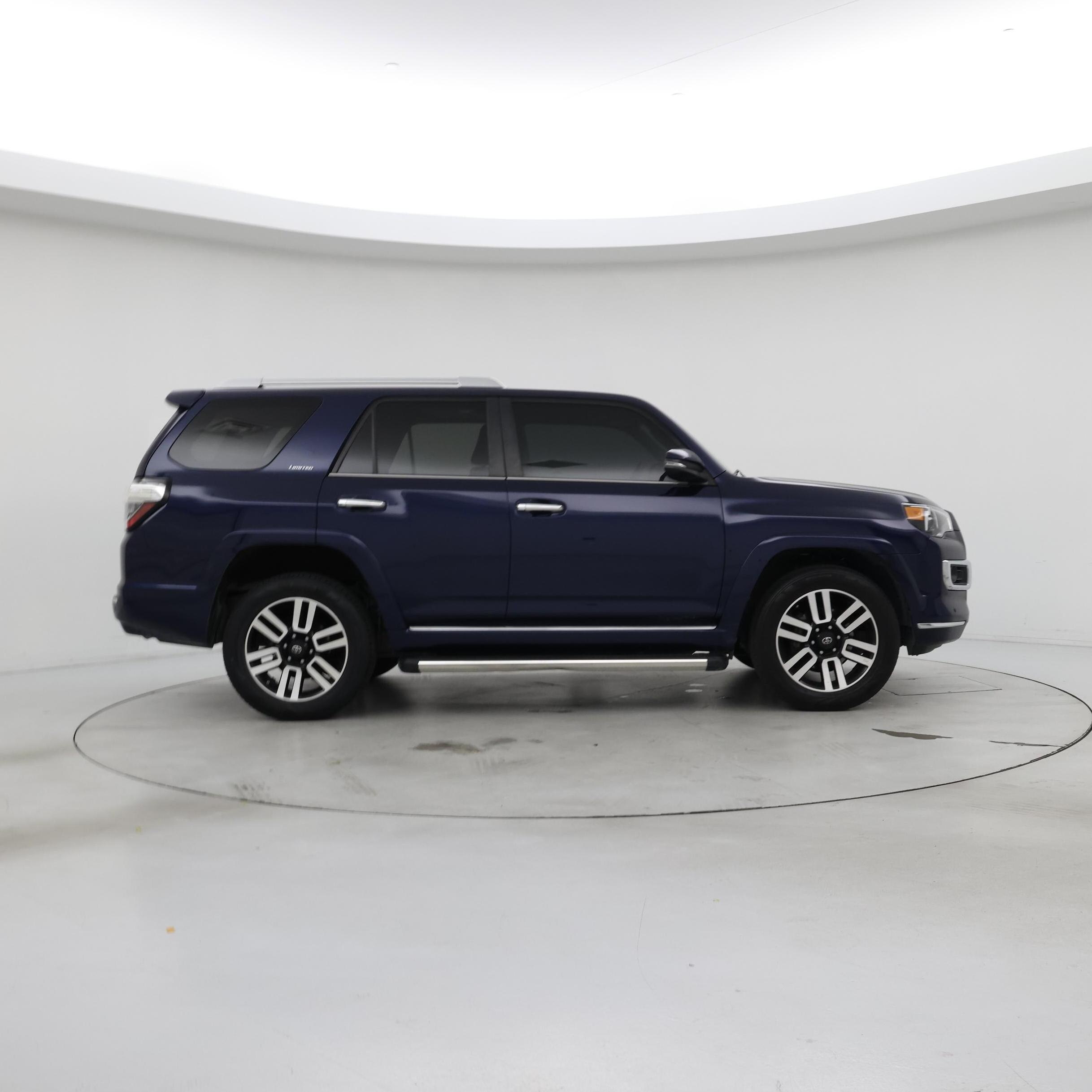 Thumbnail: 2019 Toyota 4Runner - 7