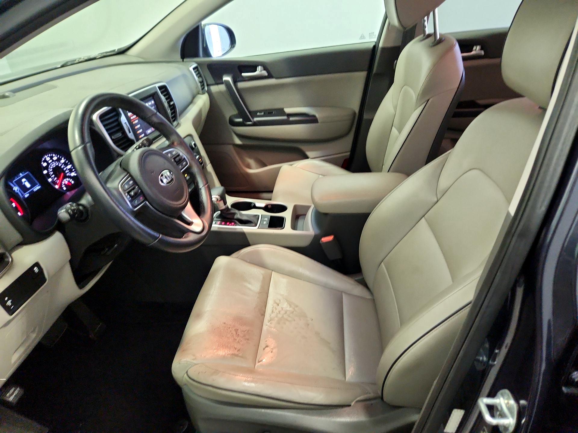 Thumbnail: 2017 Kia Sportage - 11