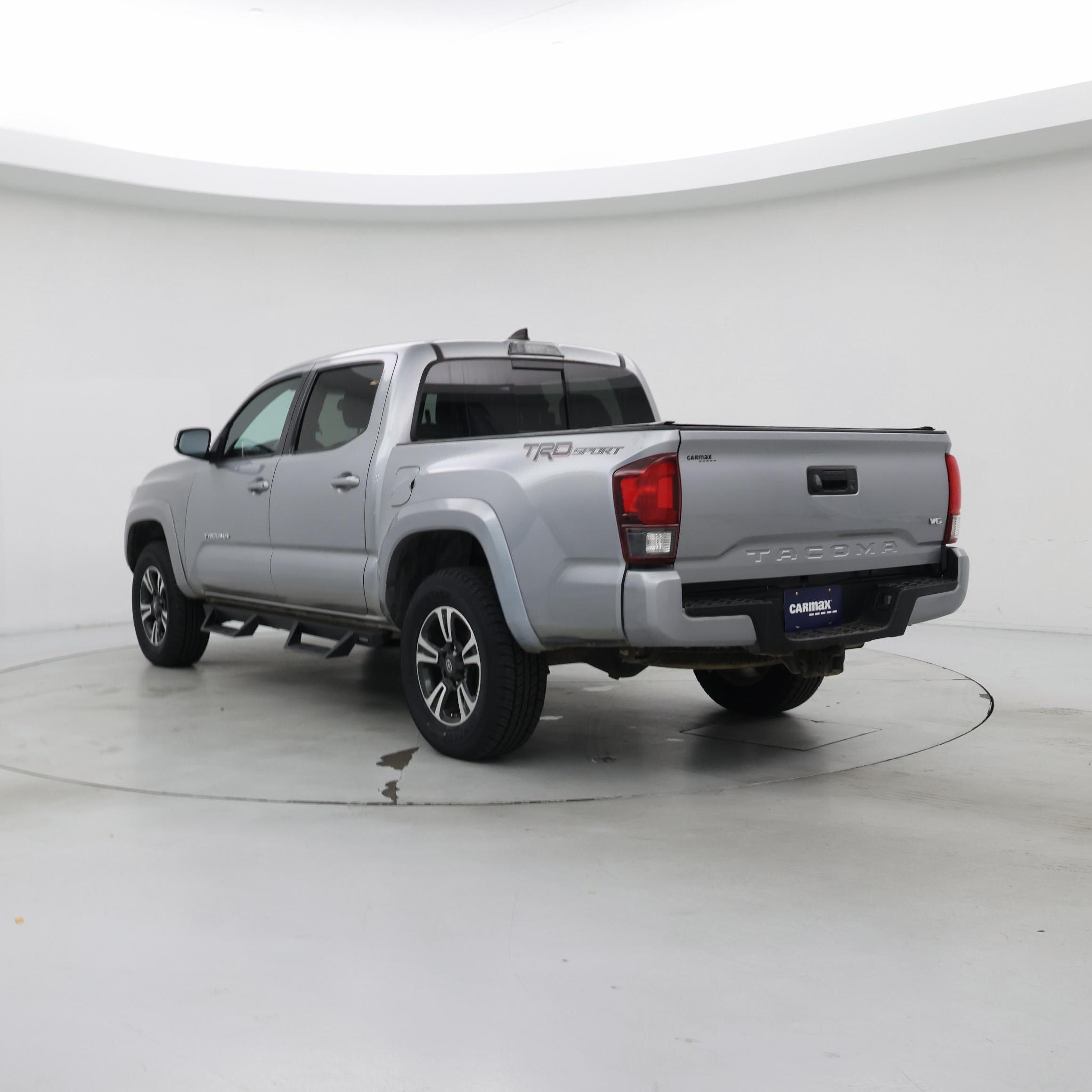 Thumbnail: 2019 Toyota Tacoma - 2
