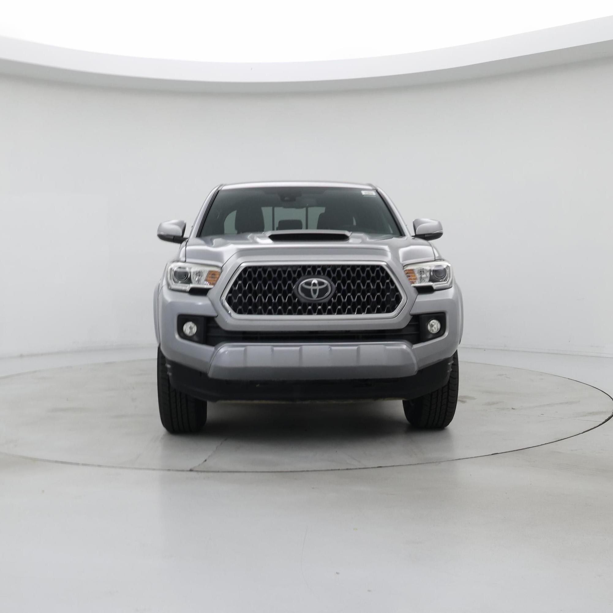 Thumbnail: 2019 Toyota Tacoma - 5
