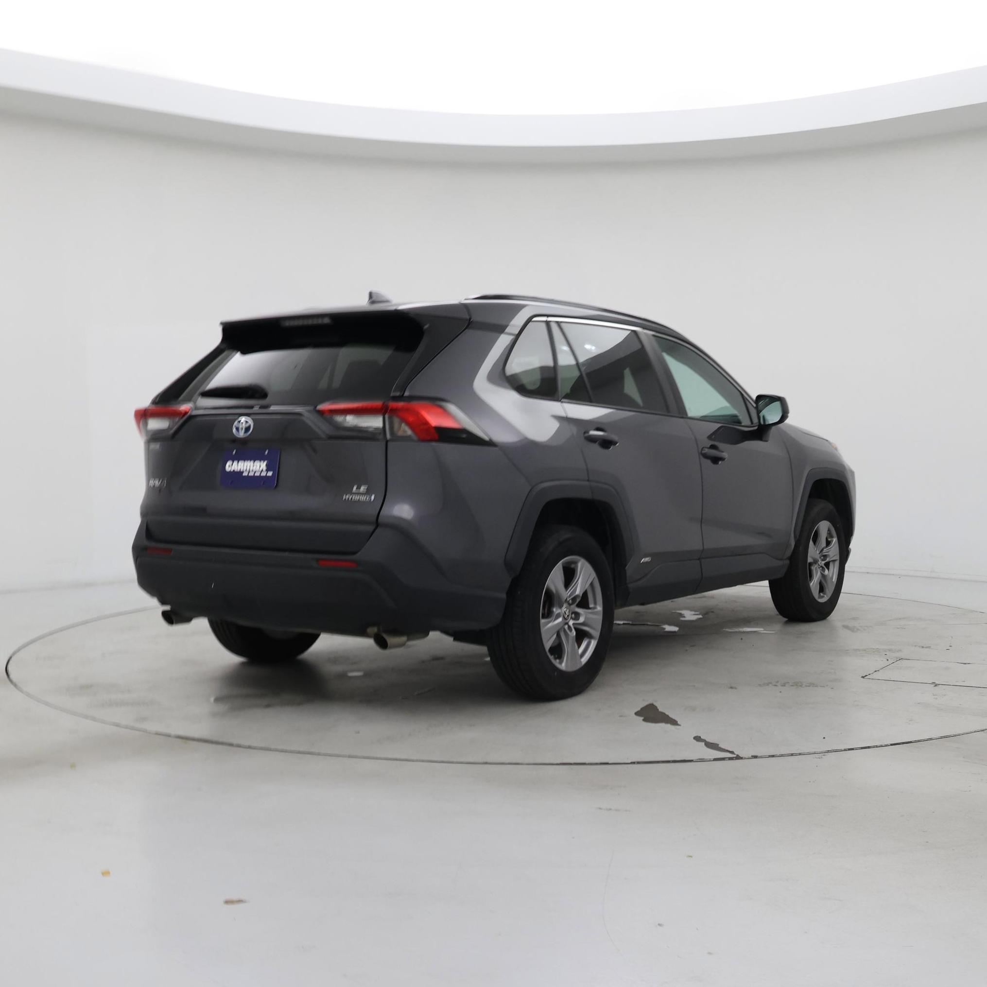 Thumbnail: 2022 Toyota RAV4 - 8
