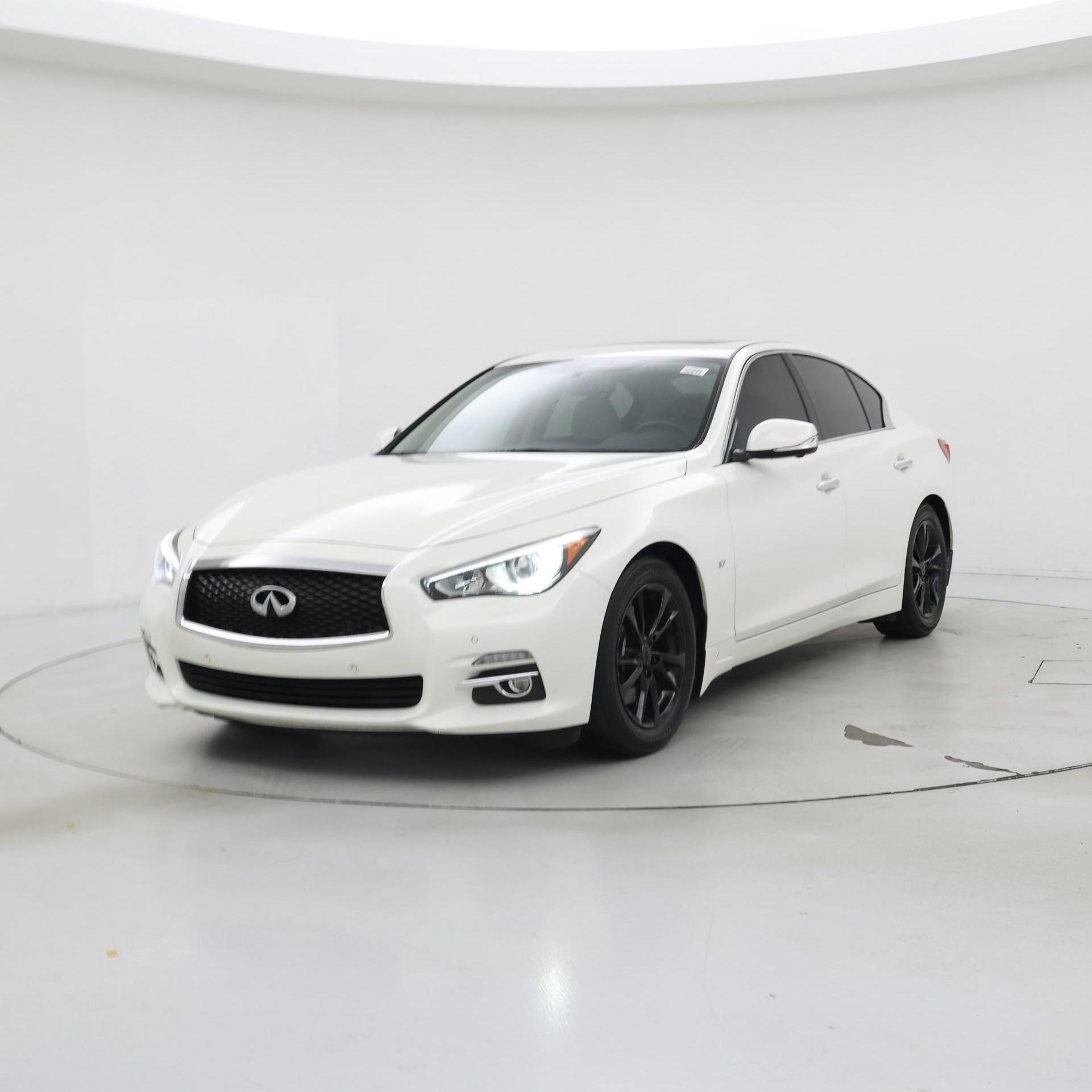 Thumbnail: 2015 INFINITI Q50 - 4