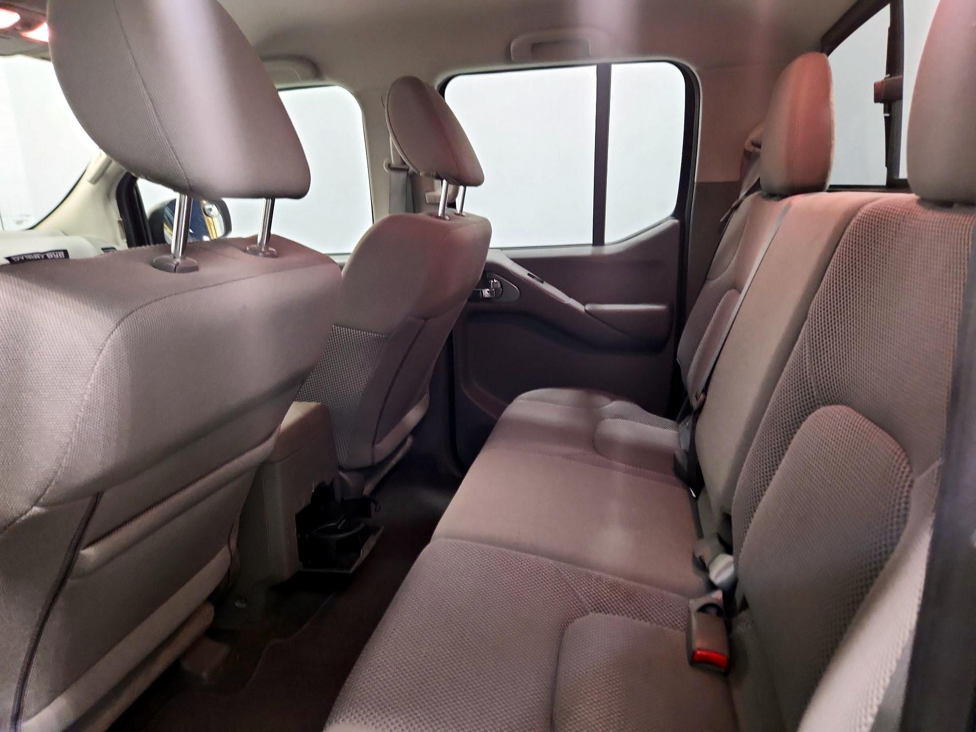 Thumbnail: 2021 Nissan Frontier - 18