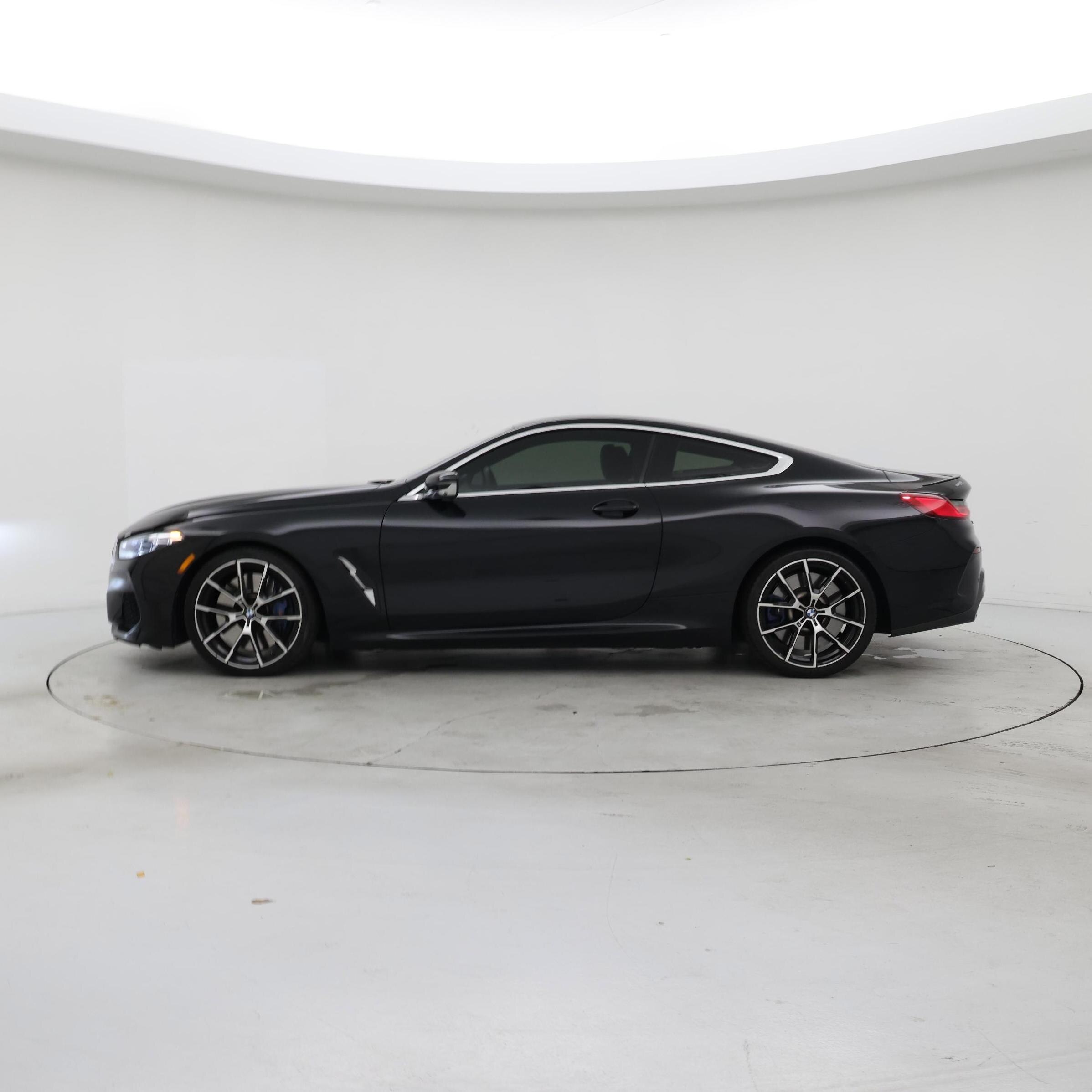 Thumbnail: 2019 BMW 8 Series - 3