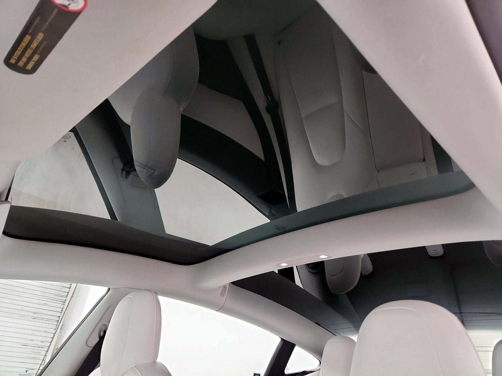 Thumbnail: 2019 Tesla Model 3 - 19