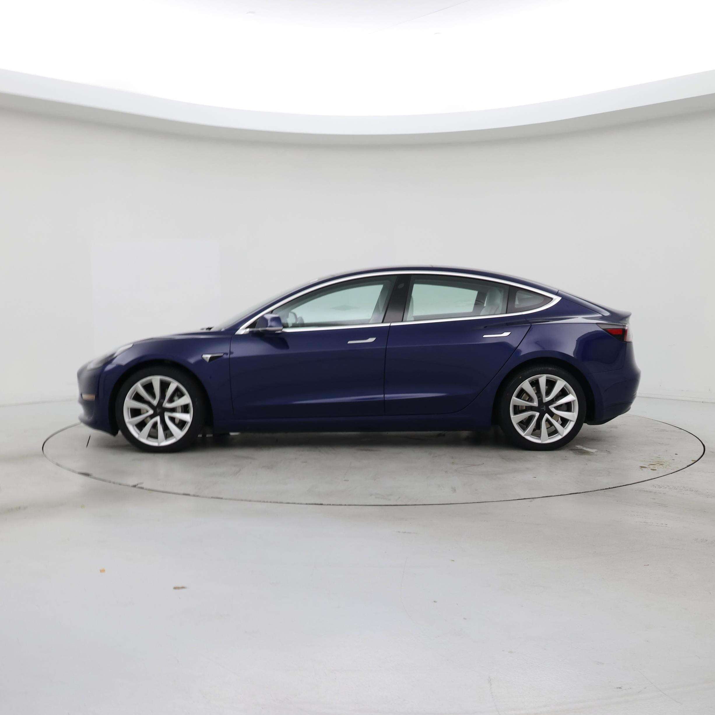 Thumbnail: 2019 Tesla Model 3 - 3