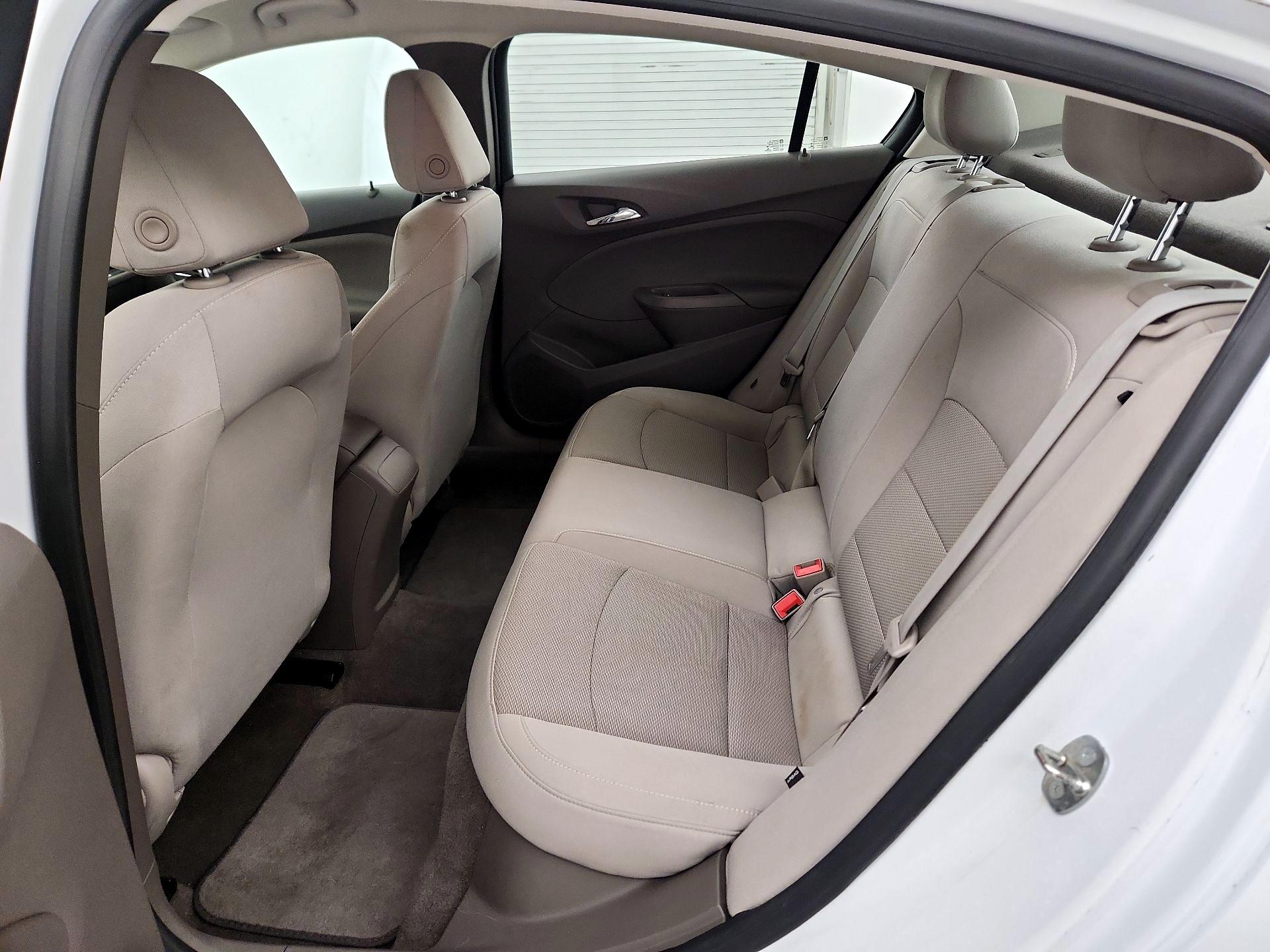Thumbnail: 2016 Chevrolet Cruze - 19