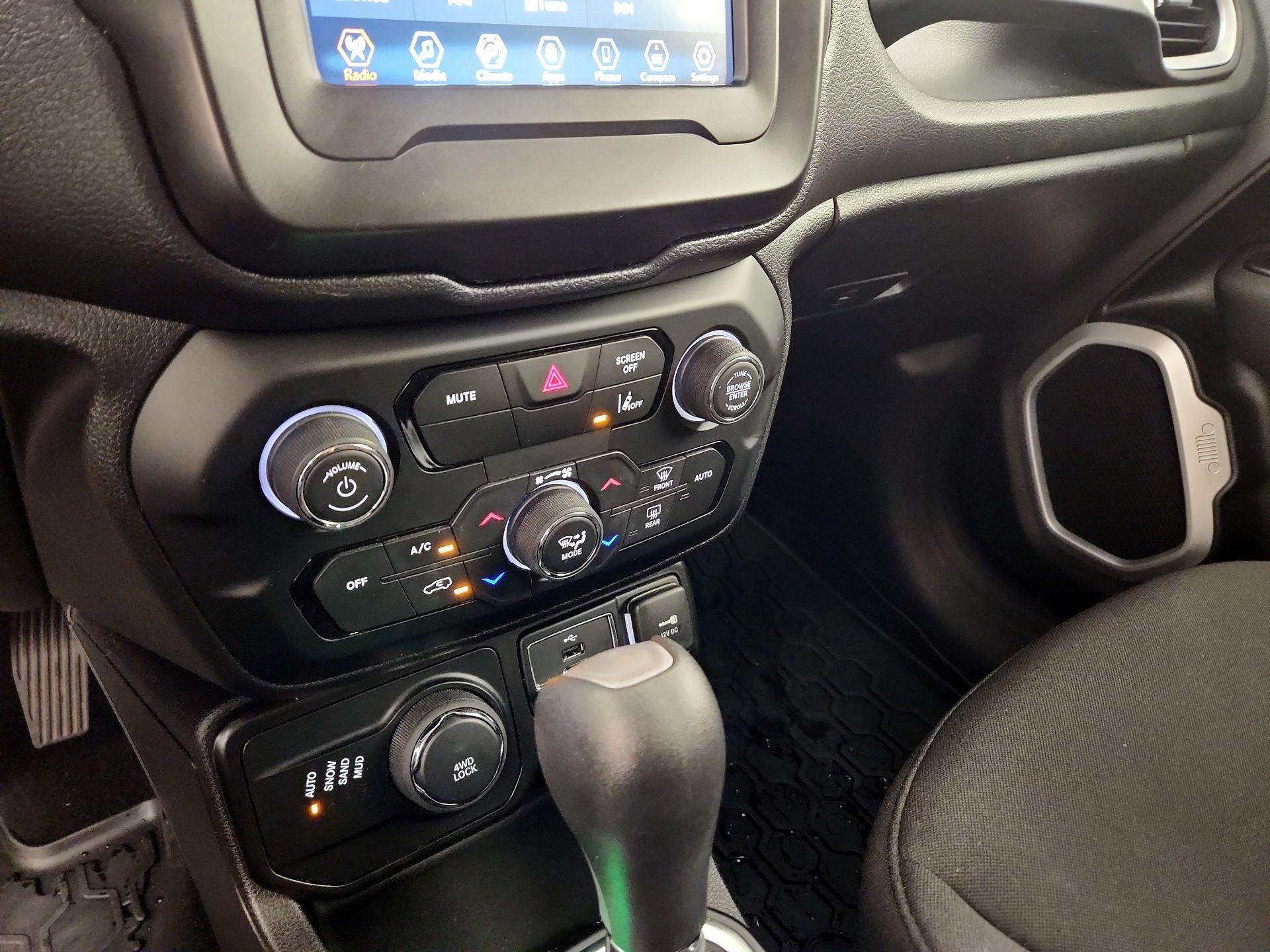 Thumbnail: 2021 Jeep Renegade - 16