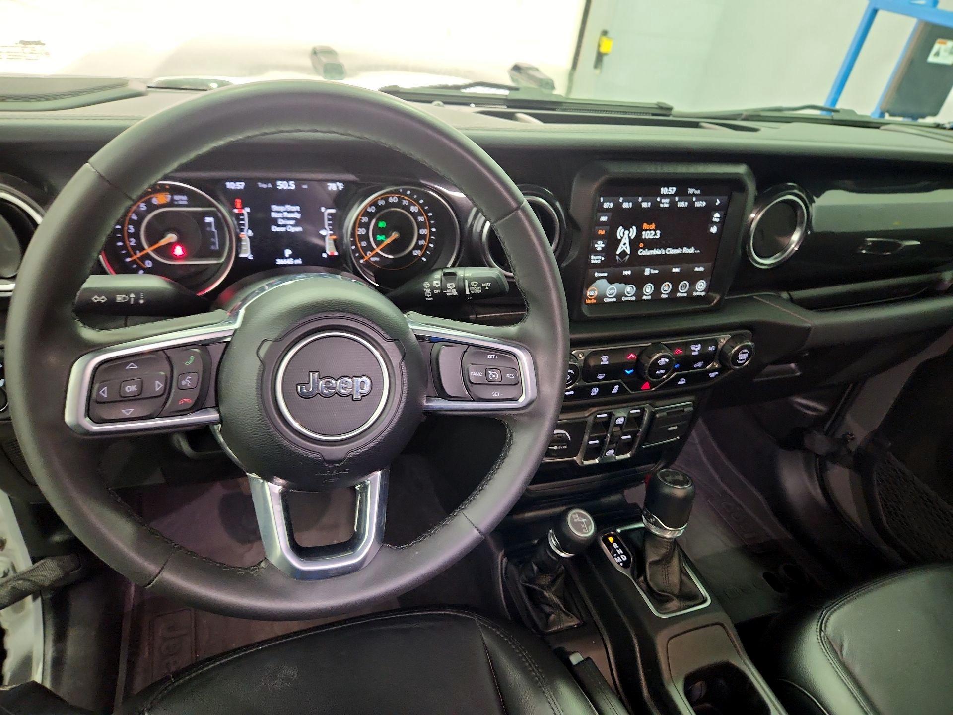 Thumbnail: 2023 Jeep Wrangler - 9