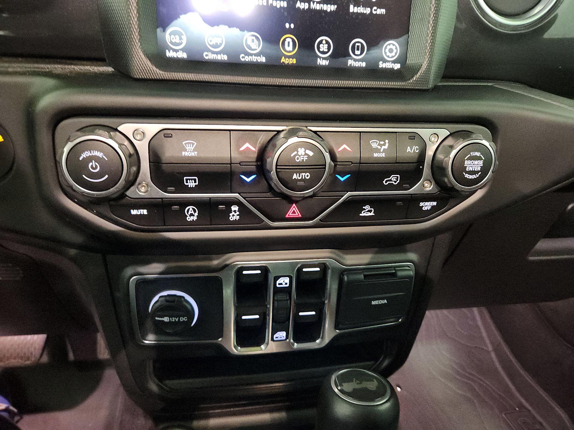 Thumbnail: 2023 Jeep Wrangler - 16