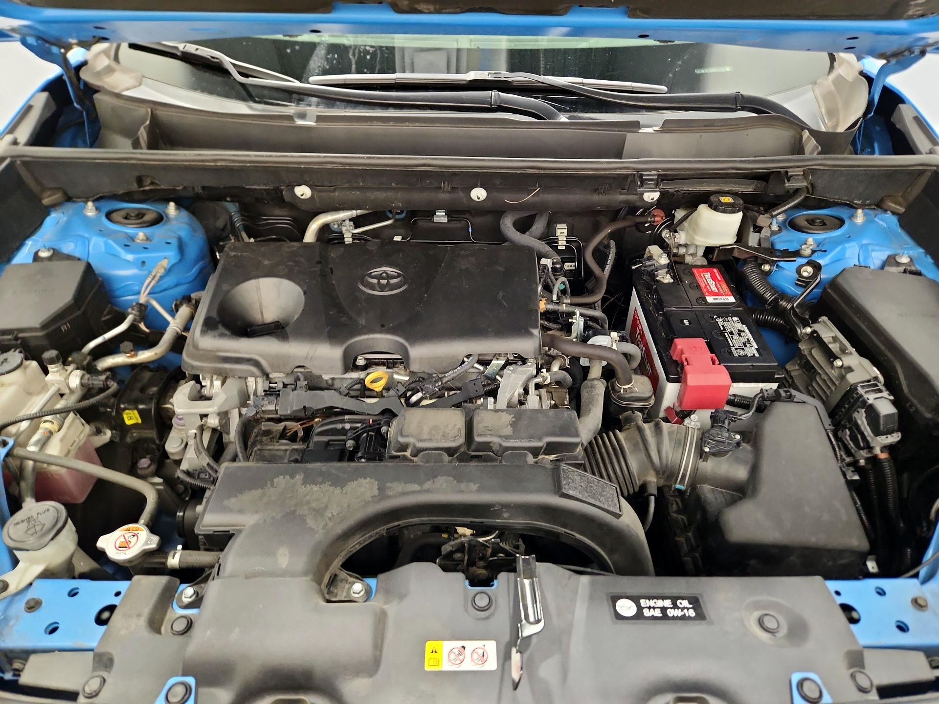 Thumbnail: 2021 Toyota RAV4 - 20