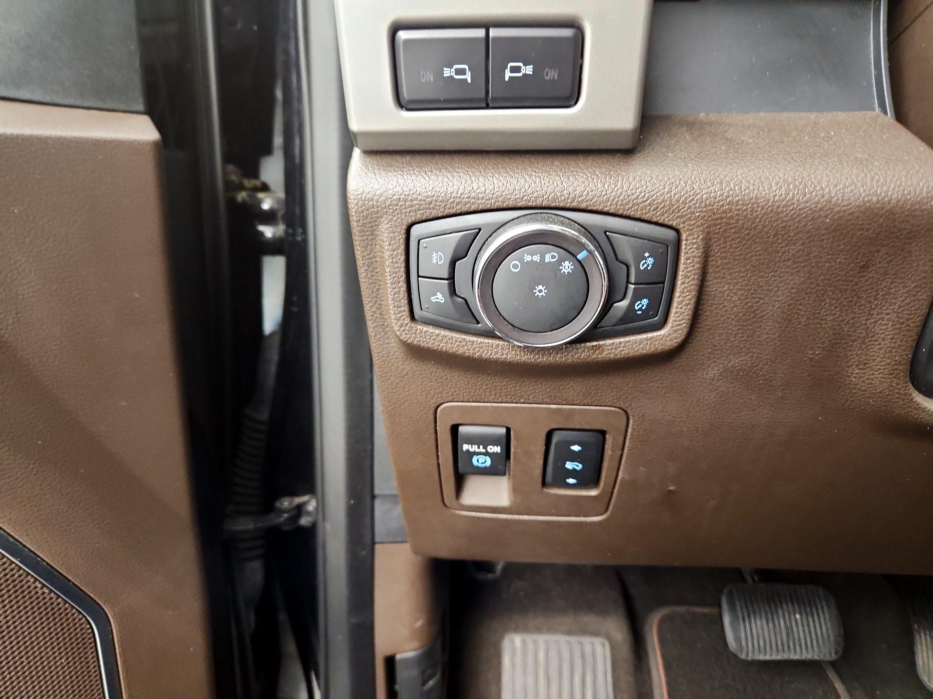 Thumbnail: 2019 Ford F-150 - 11