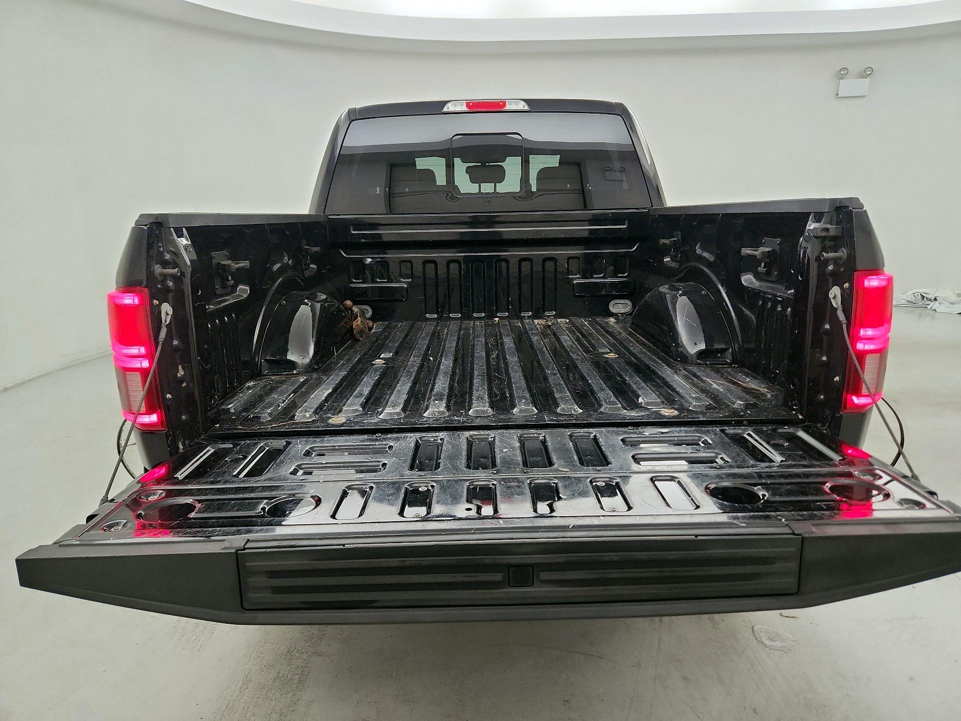 Thumbnail: 2019 Ford F-150 - 19