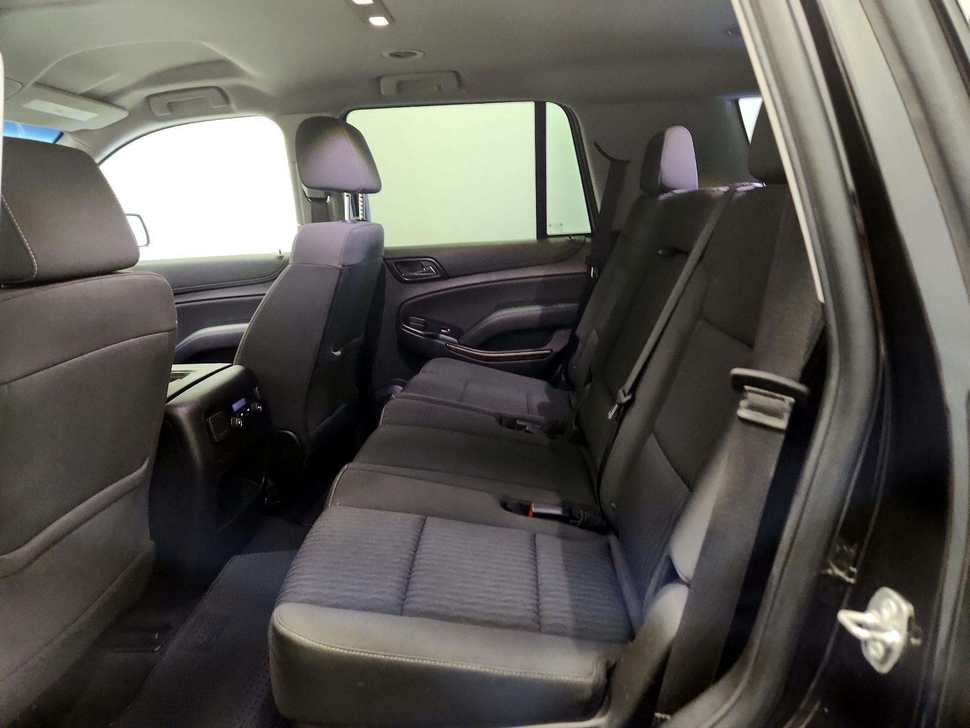 Thumbnail: 2019 Chevrolet Tahoe - 19