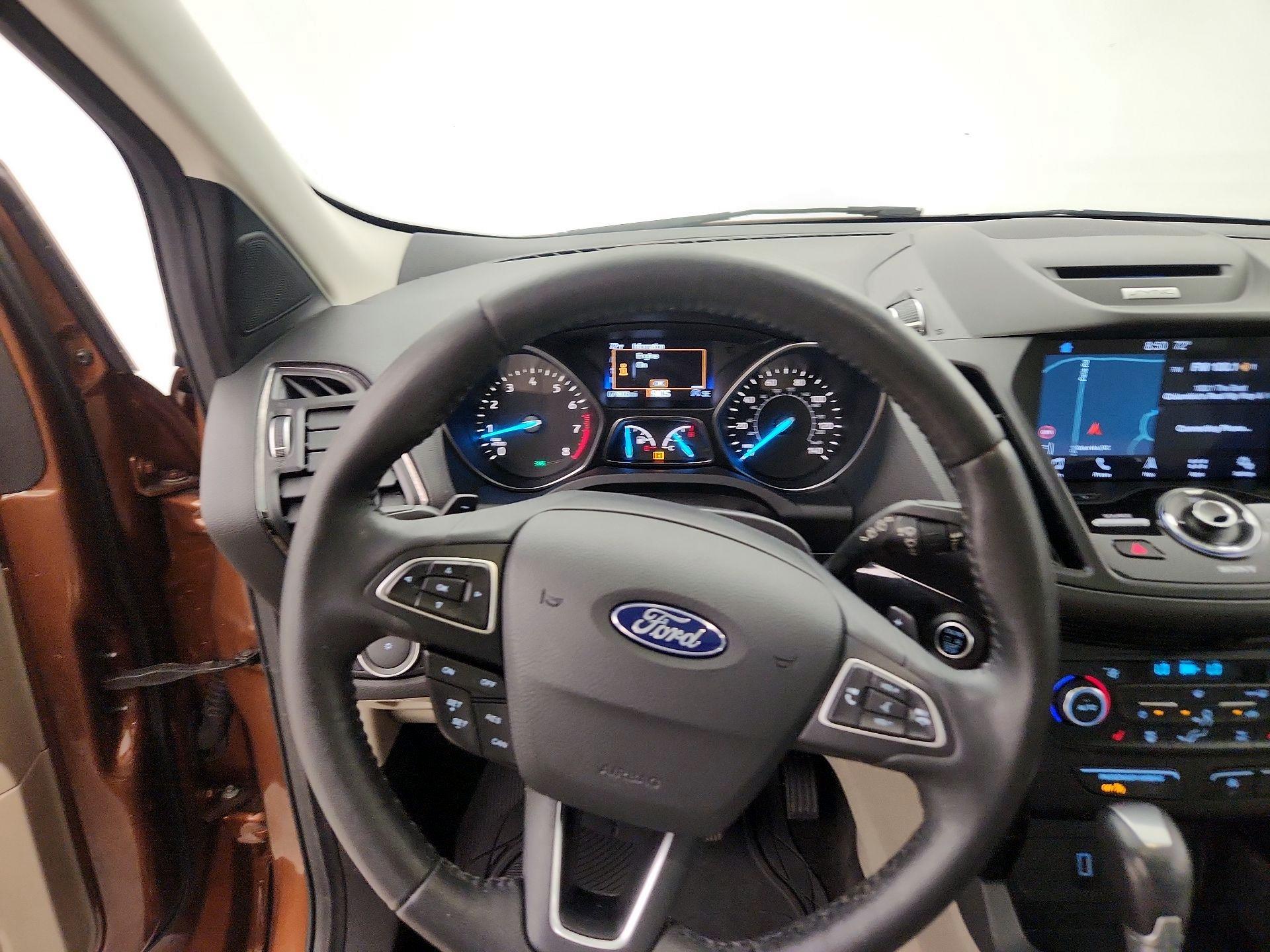 Thumbnail: 2017 Ford Escape - 10
