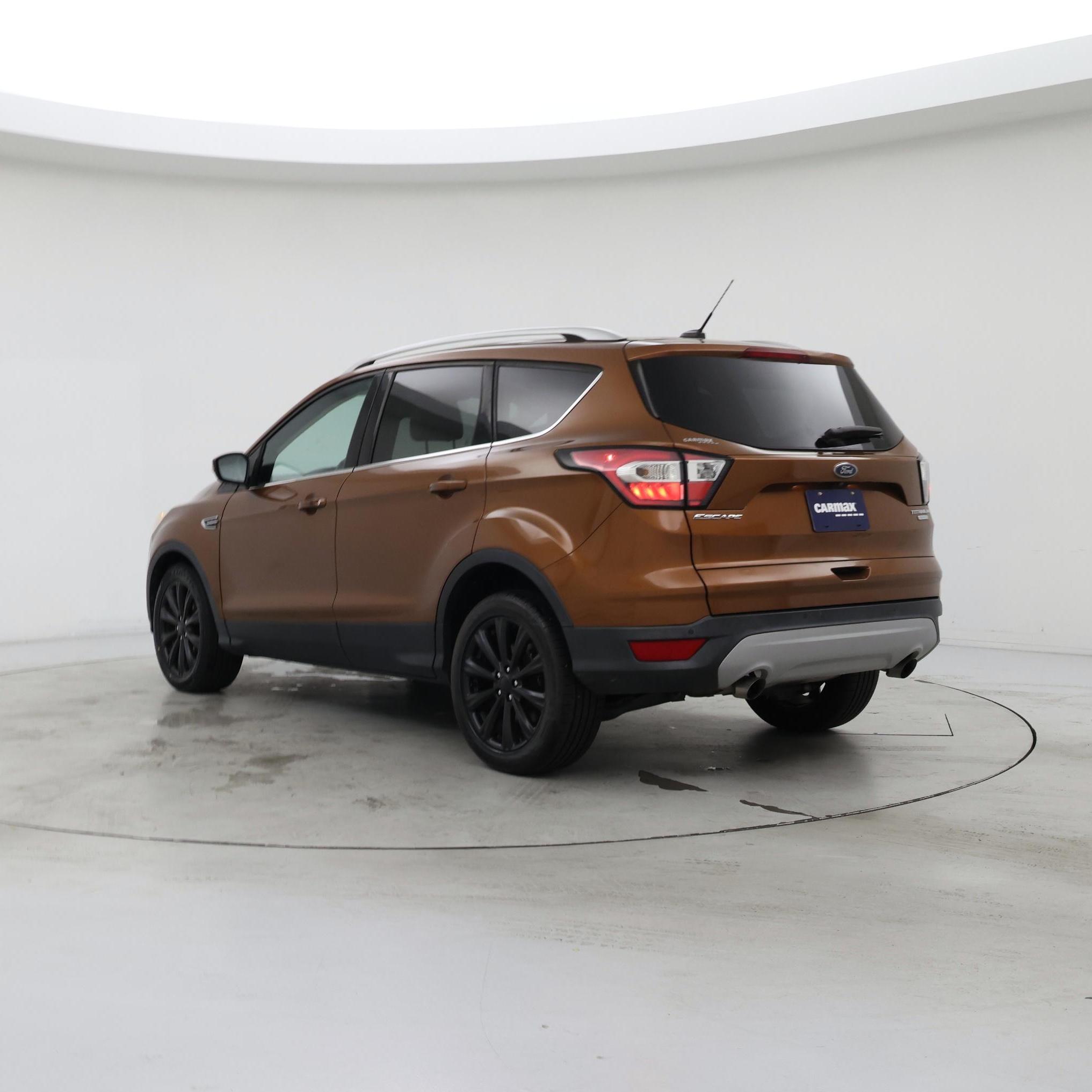 Thumbnail: 2017 Ford Escape - 2