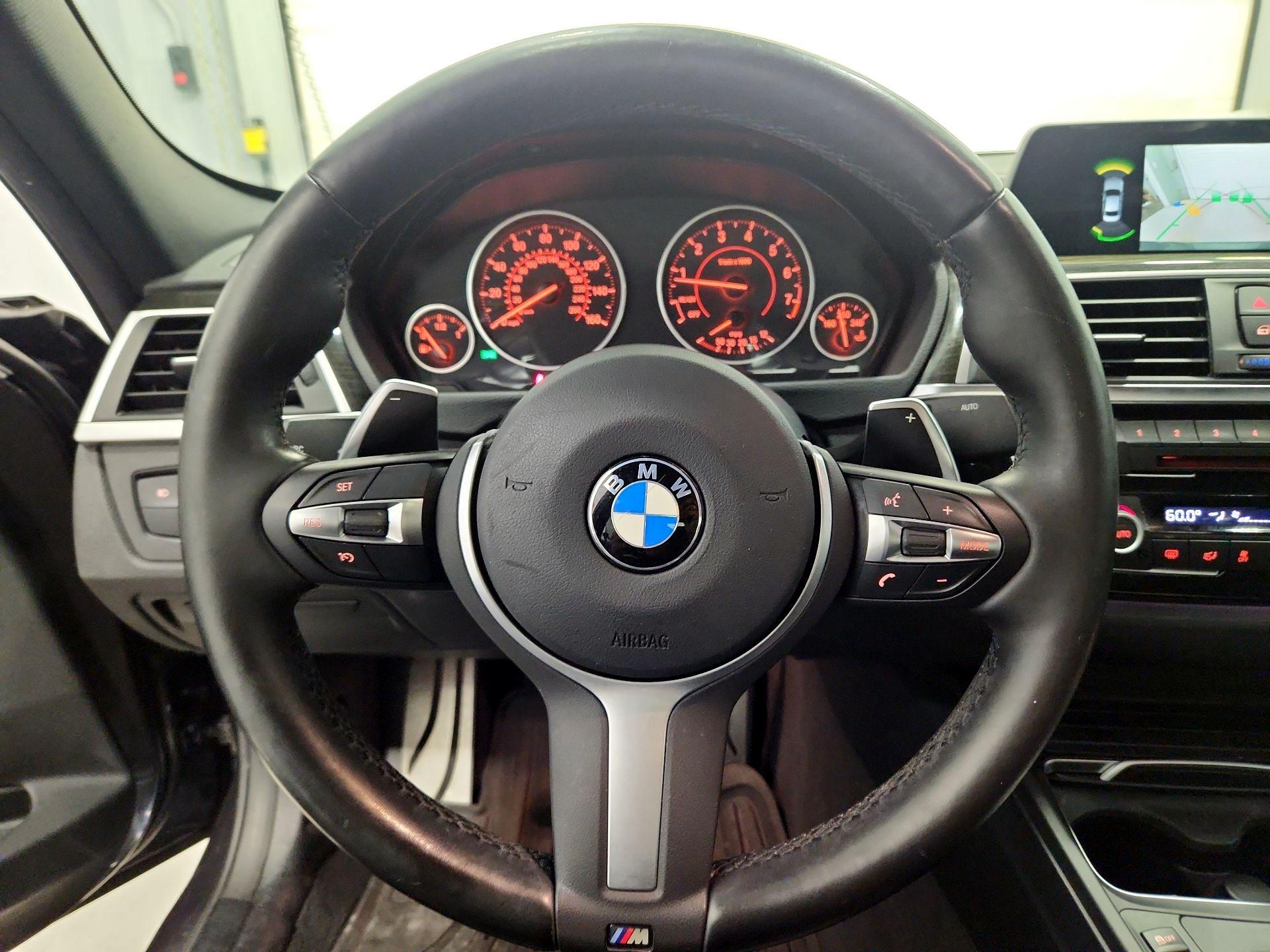 Thumbnail: 2018 BMW 3 Series - 10