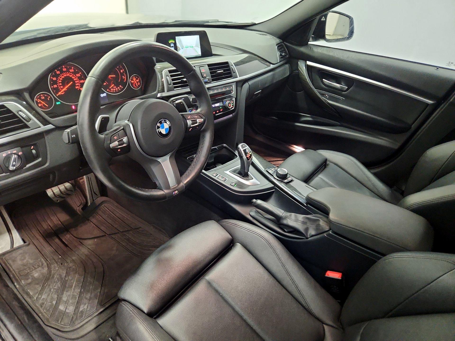 Thumbnail: 2018 BMW 3 Series - 11