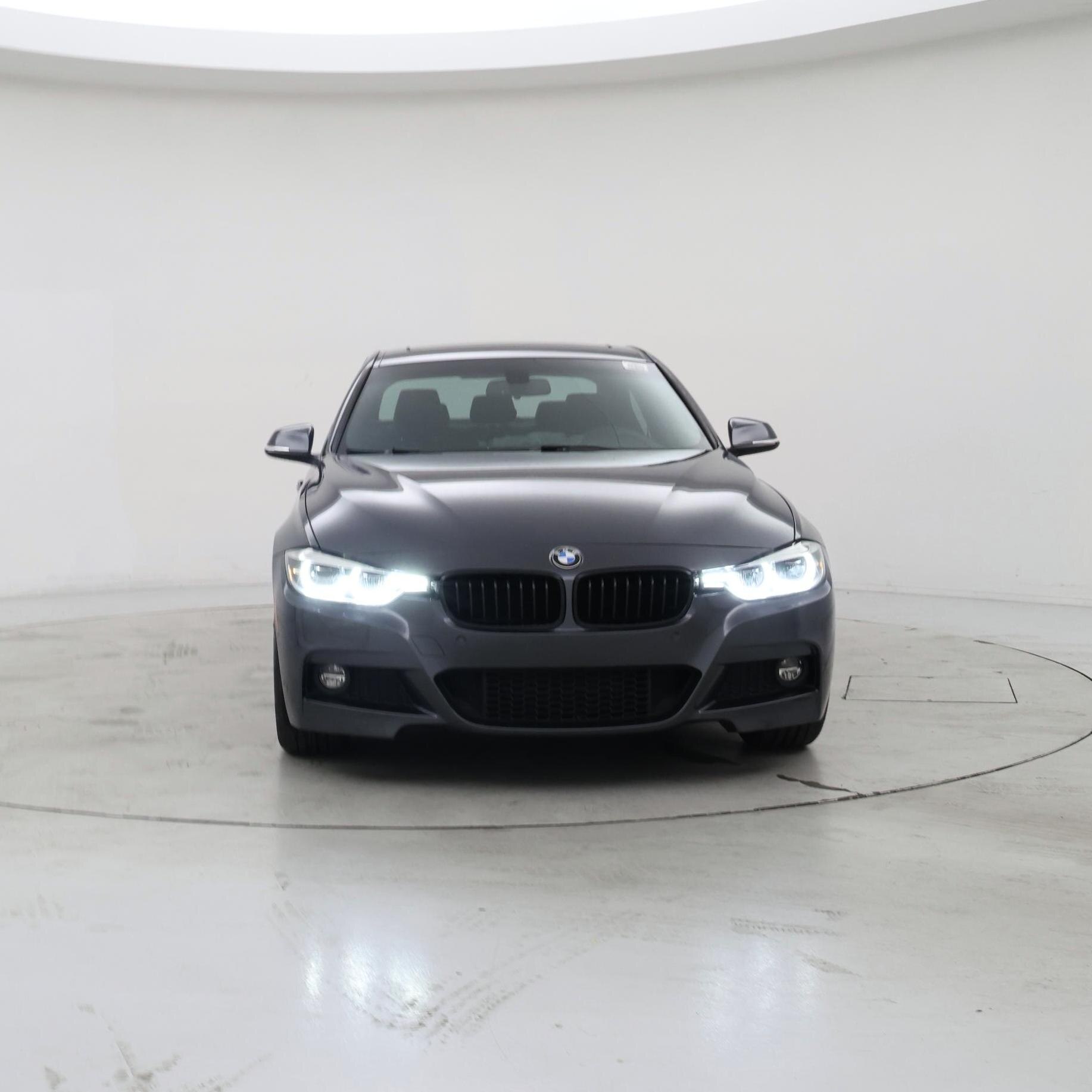 Thumbnail: 2018 BMW 3 Series - 5