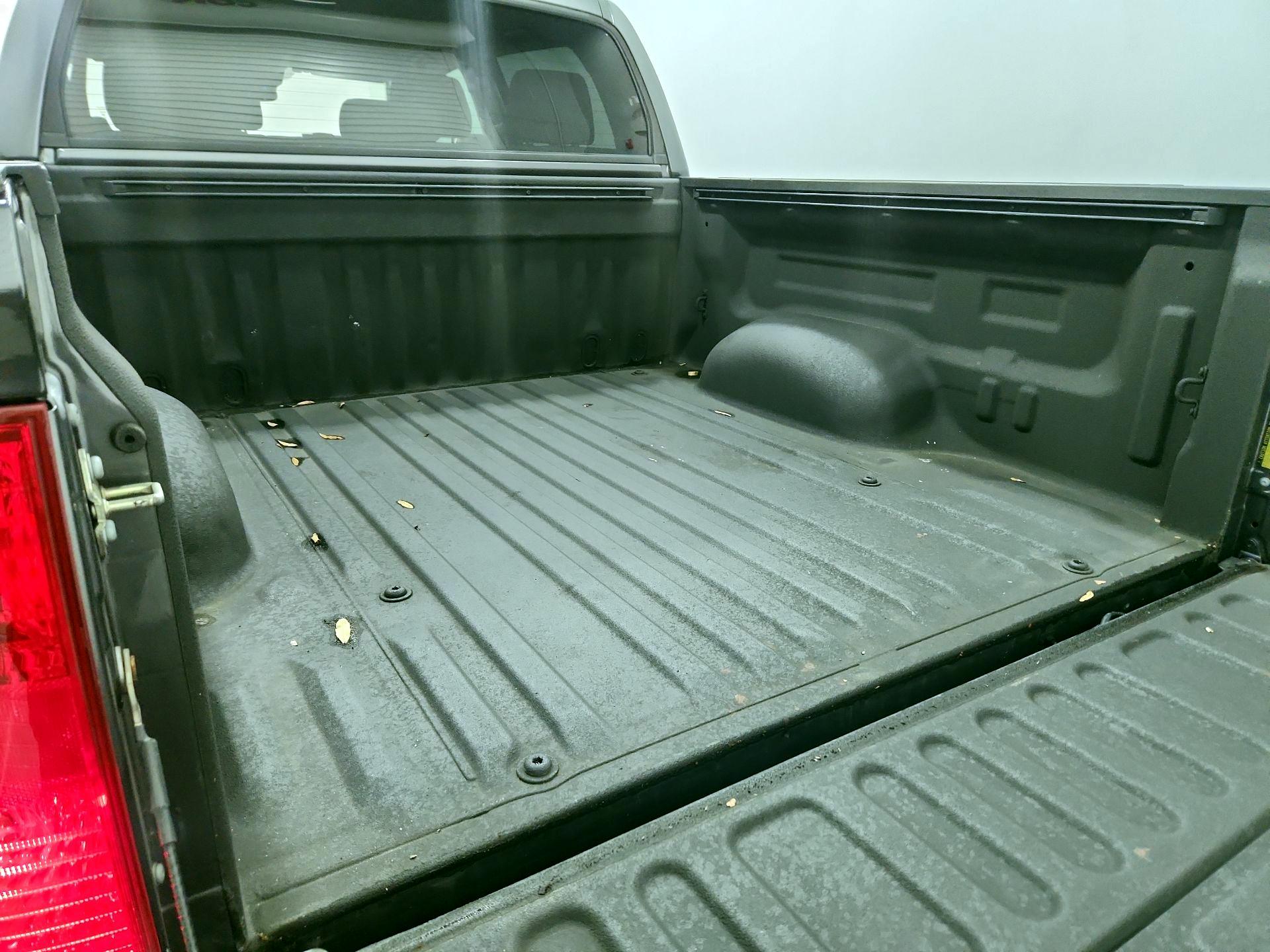 Thumbnail: 2020 Toyota Tundra - 19