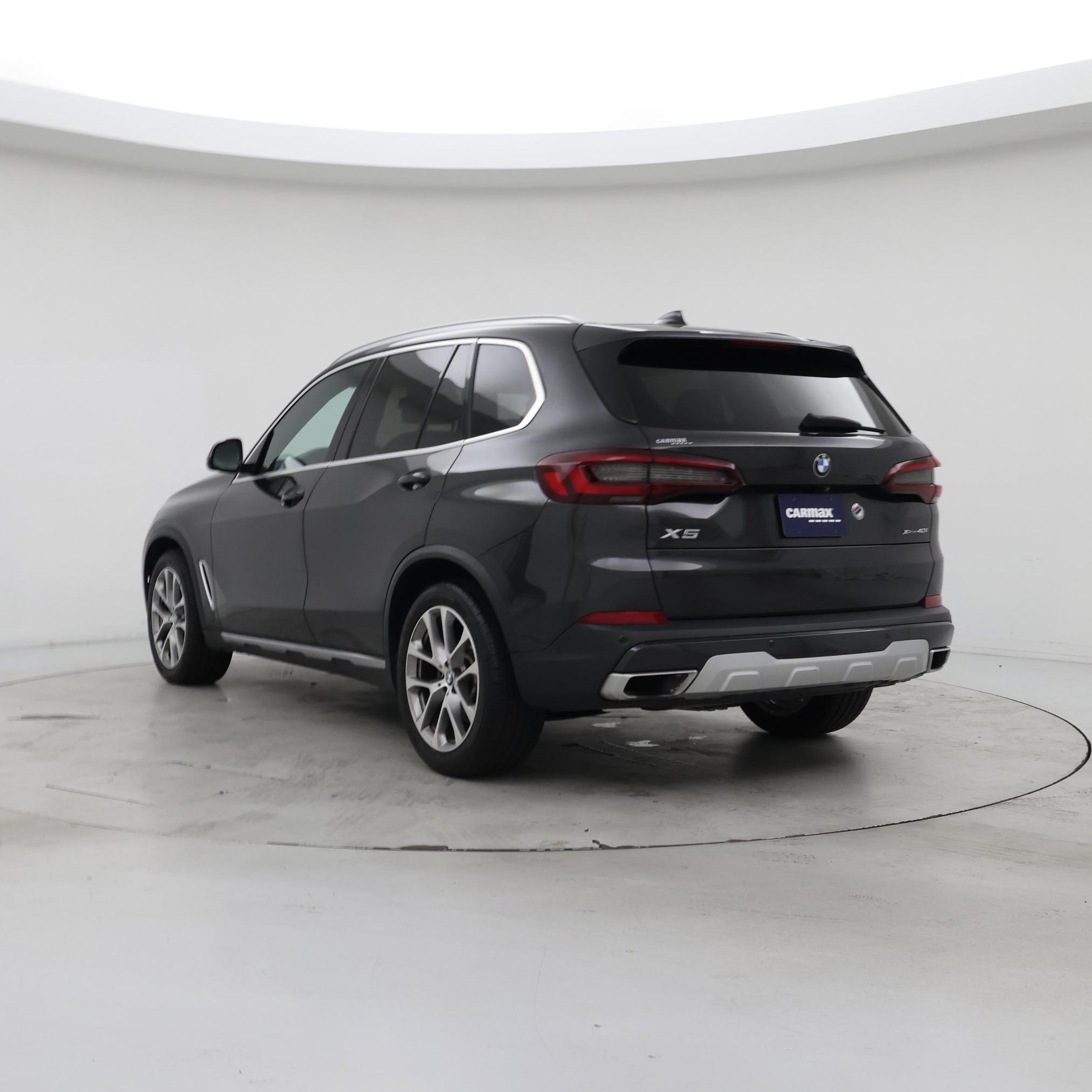 Thumbnail: 2021 BMW X5 - 2