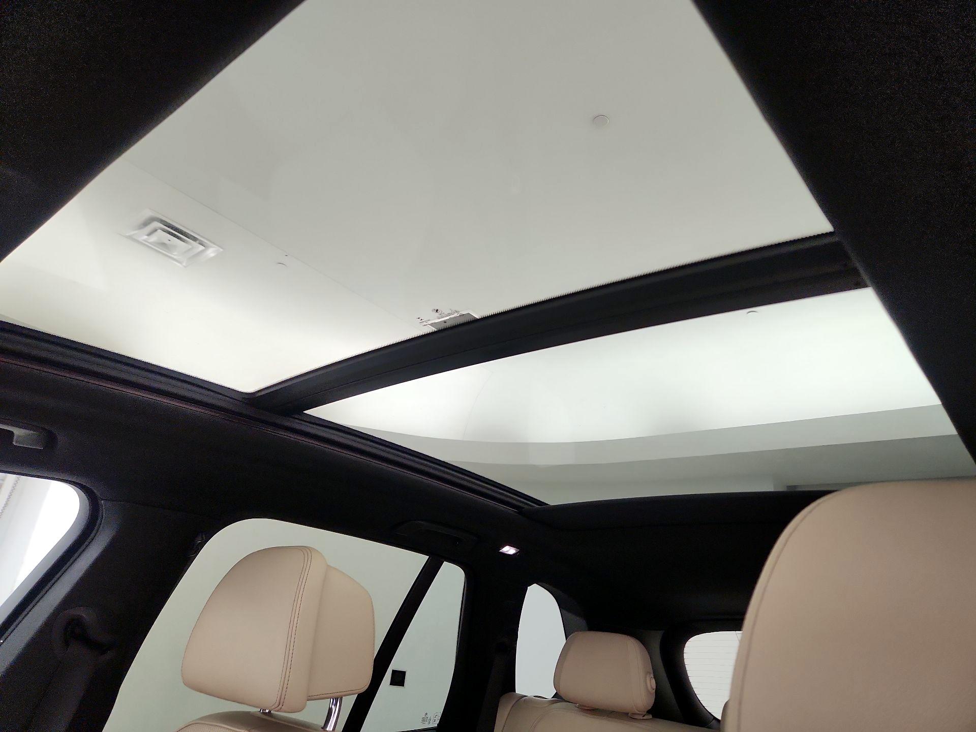 Thumbnail: 2021 BMW X5 - 20