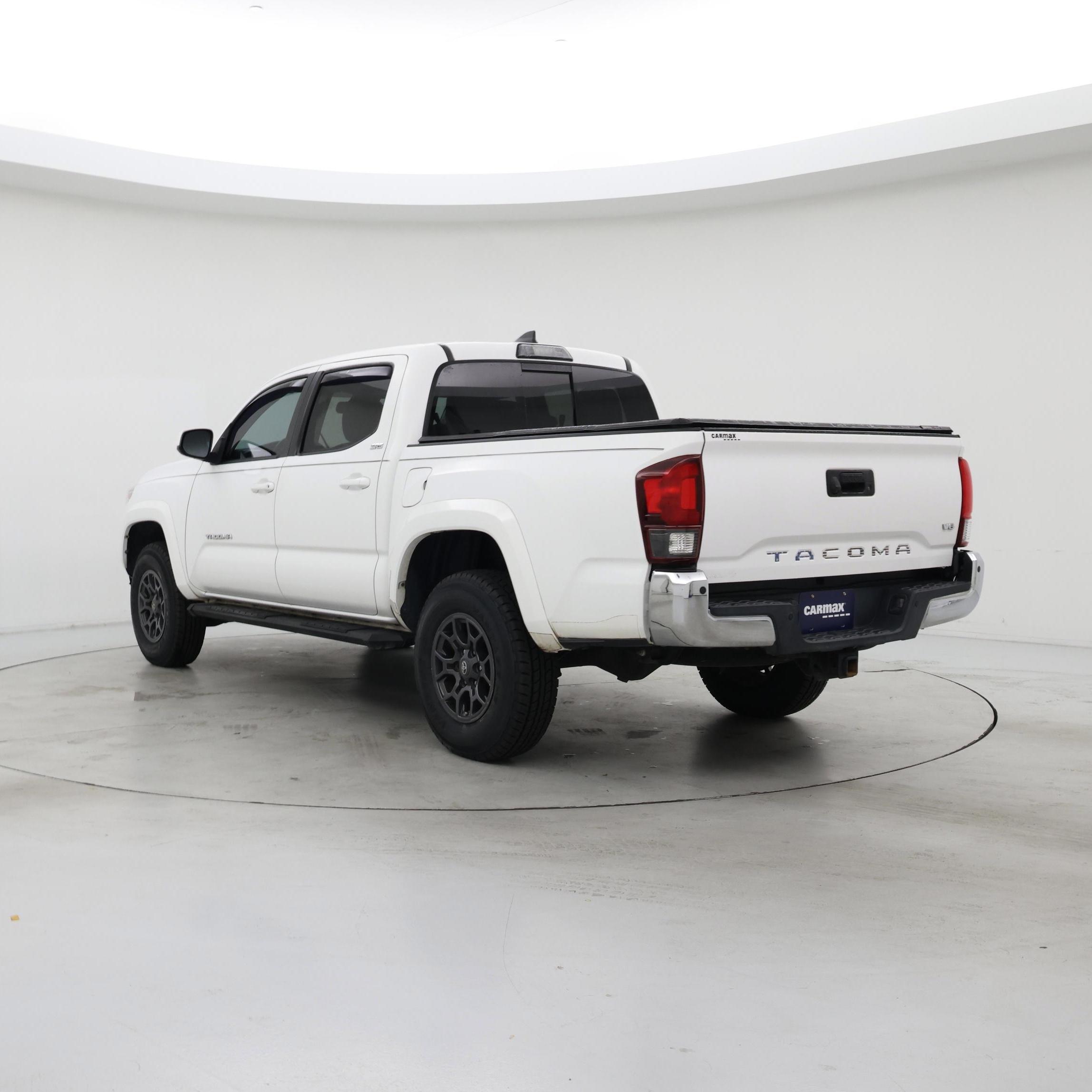 Thumbnail: 2018 Toyota Tacoma - 2