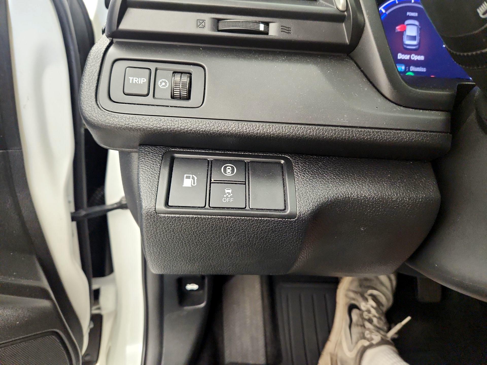 Thumbnail: 2019 Honda Insight - 13